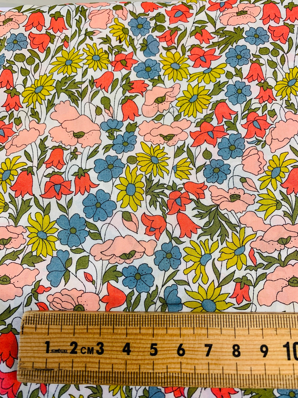 Liberty Fabrics Tana cotton lawn: Poppy & Daisy