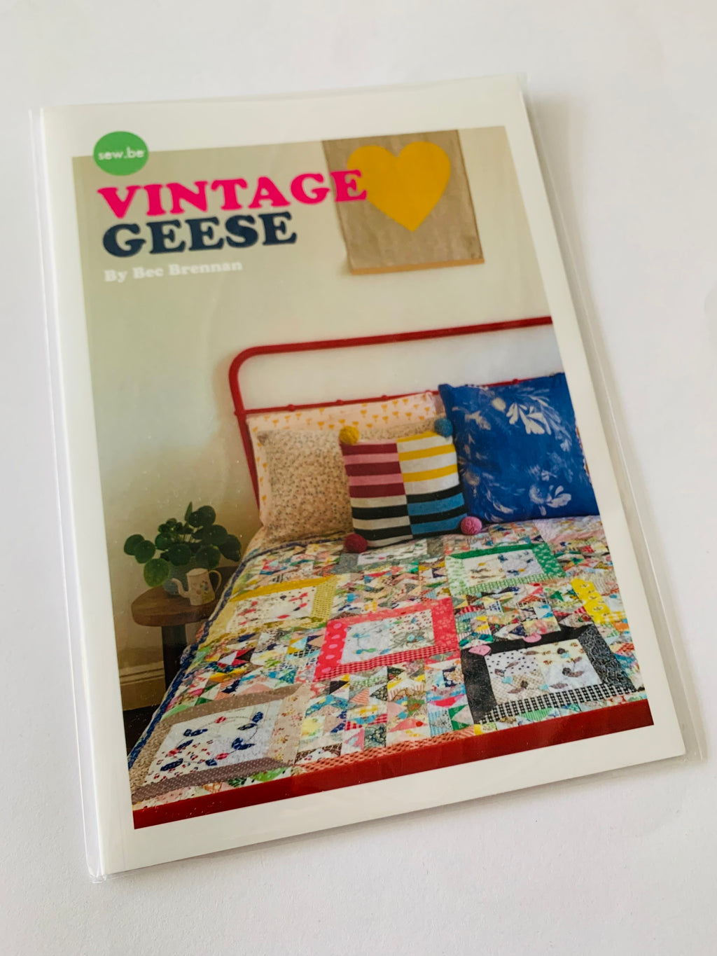 SALE   Sew be: Vintage Geese pattern