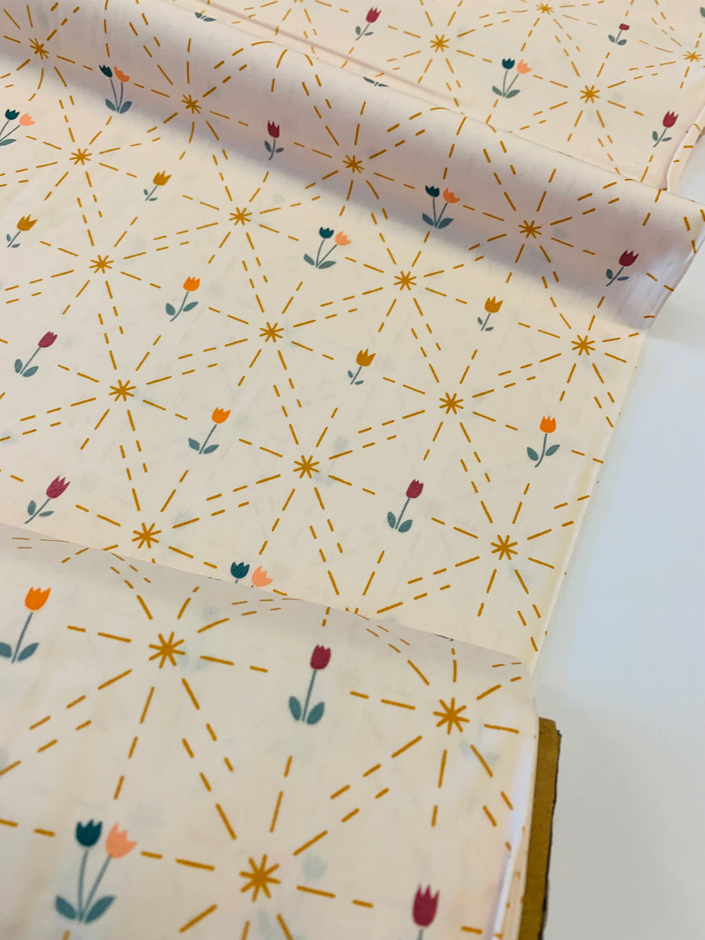 Art Gallery Fabrics/ GEO BLOOM Twinkle Trellis