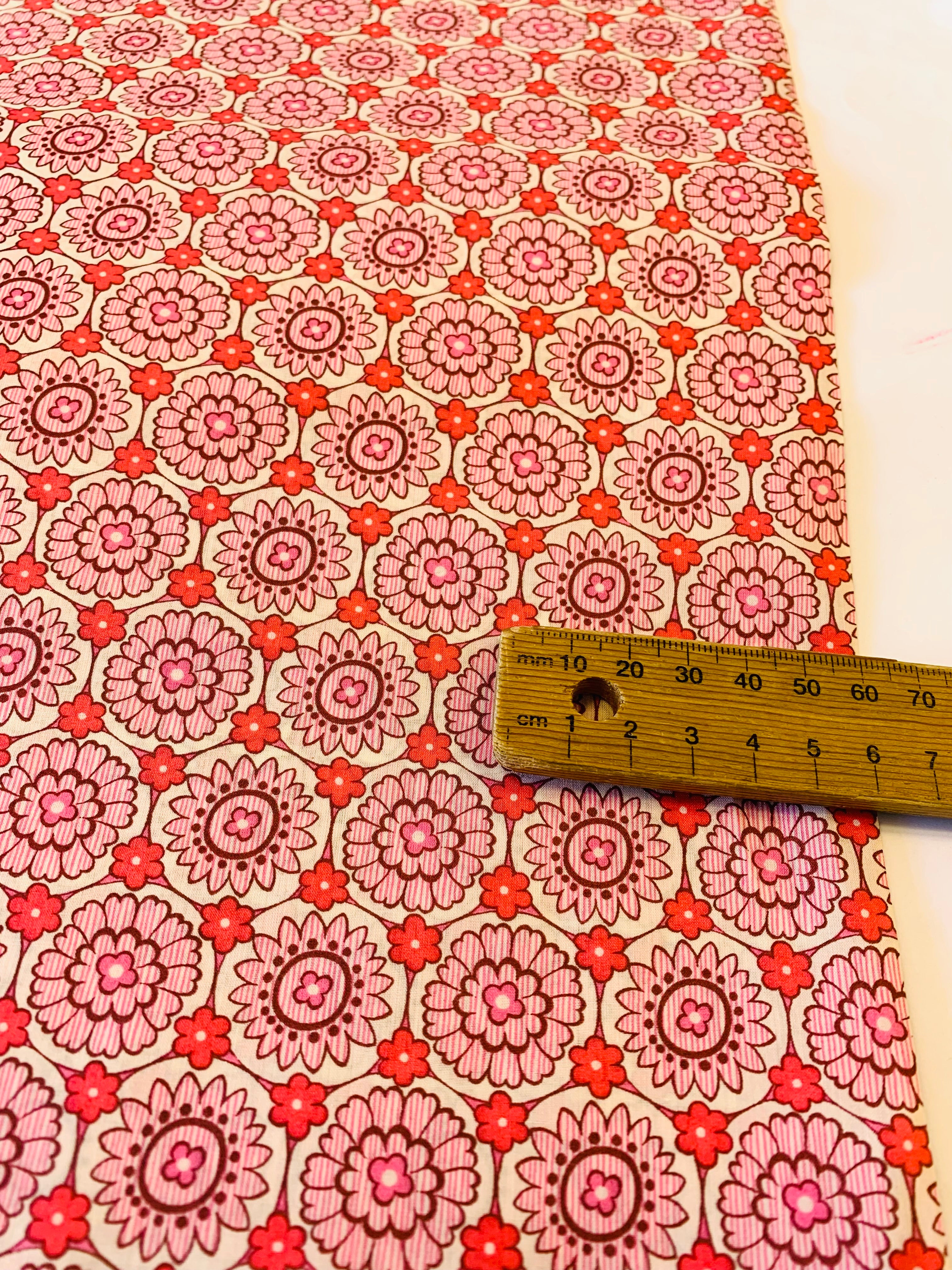 Liberty Fabrics Tana Lawn/ AW25 Inez Mio A