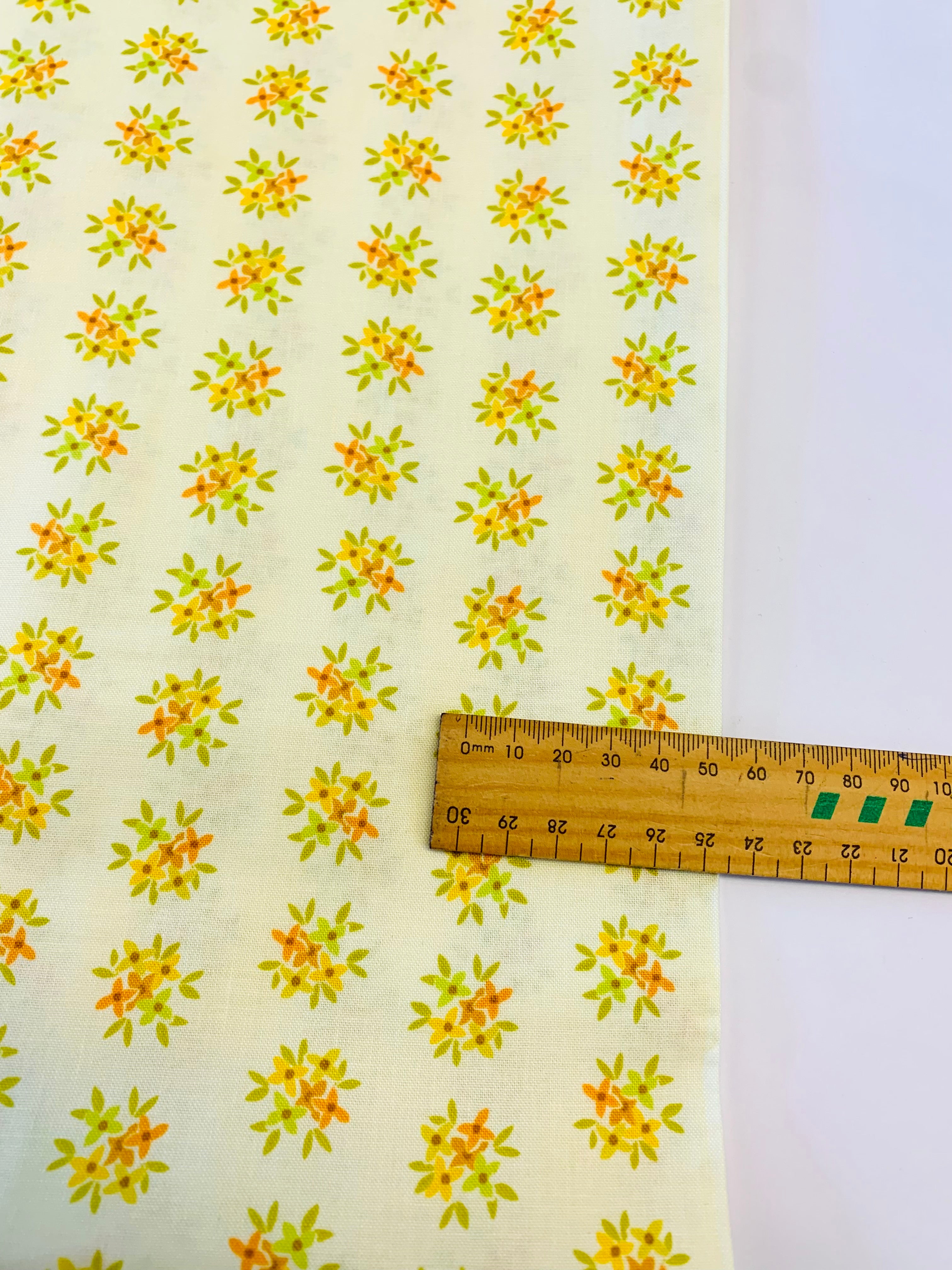 Friday Night Posy/ Karen Lewis for Andover