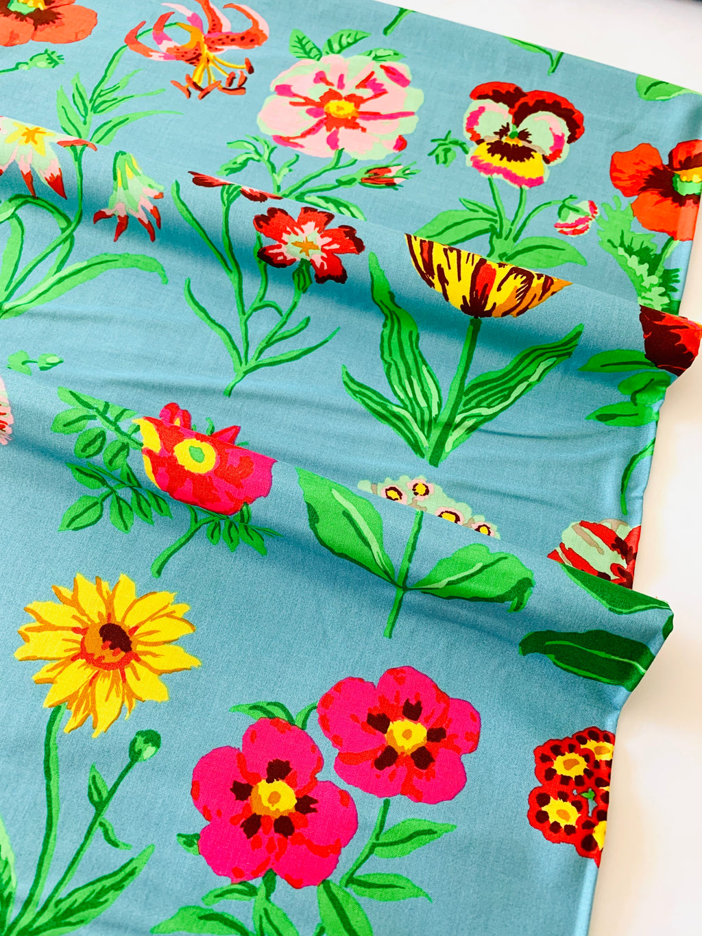 Kaffe Fassett Collective 2025/ Flower Studies in Blue