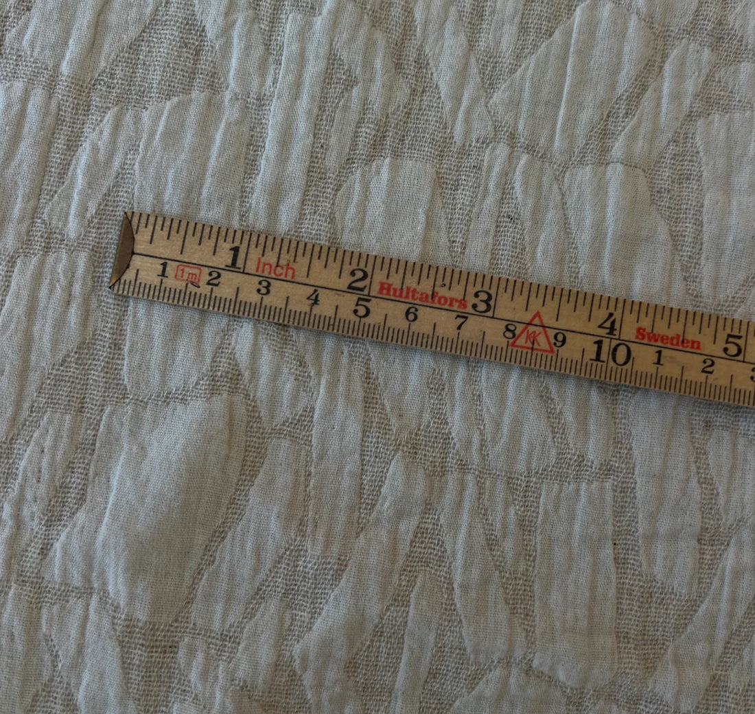 PEBBLES/ Cotton Mix Jacquard in Oatmeal