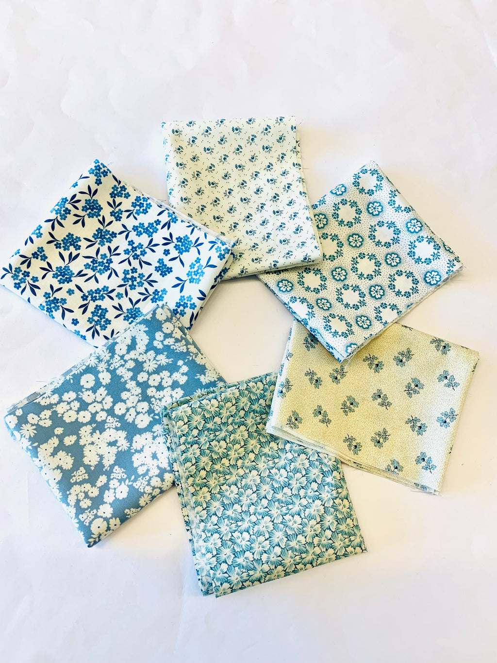 COTTAGE BLUES Fat 1/8th bundle