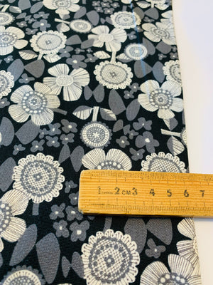 NARUO/ Cotton canvas