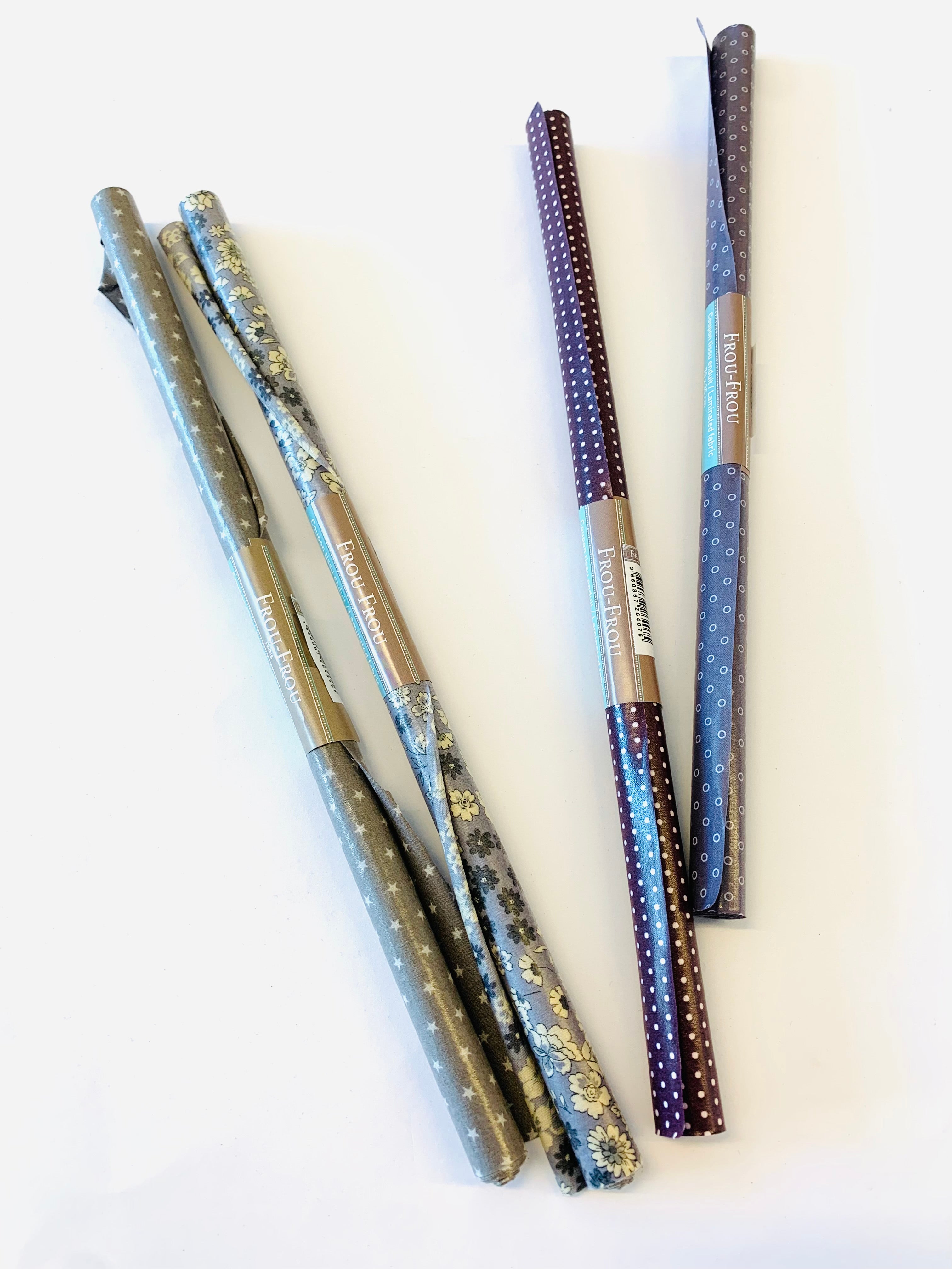 Frou Frou/ Laminated fabric 70x35cm