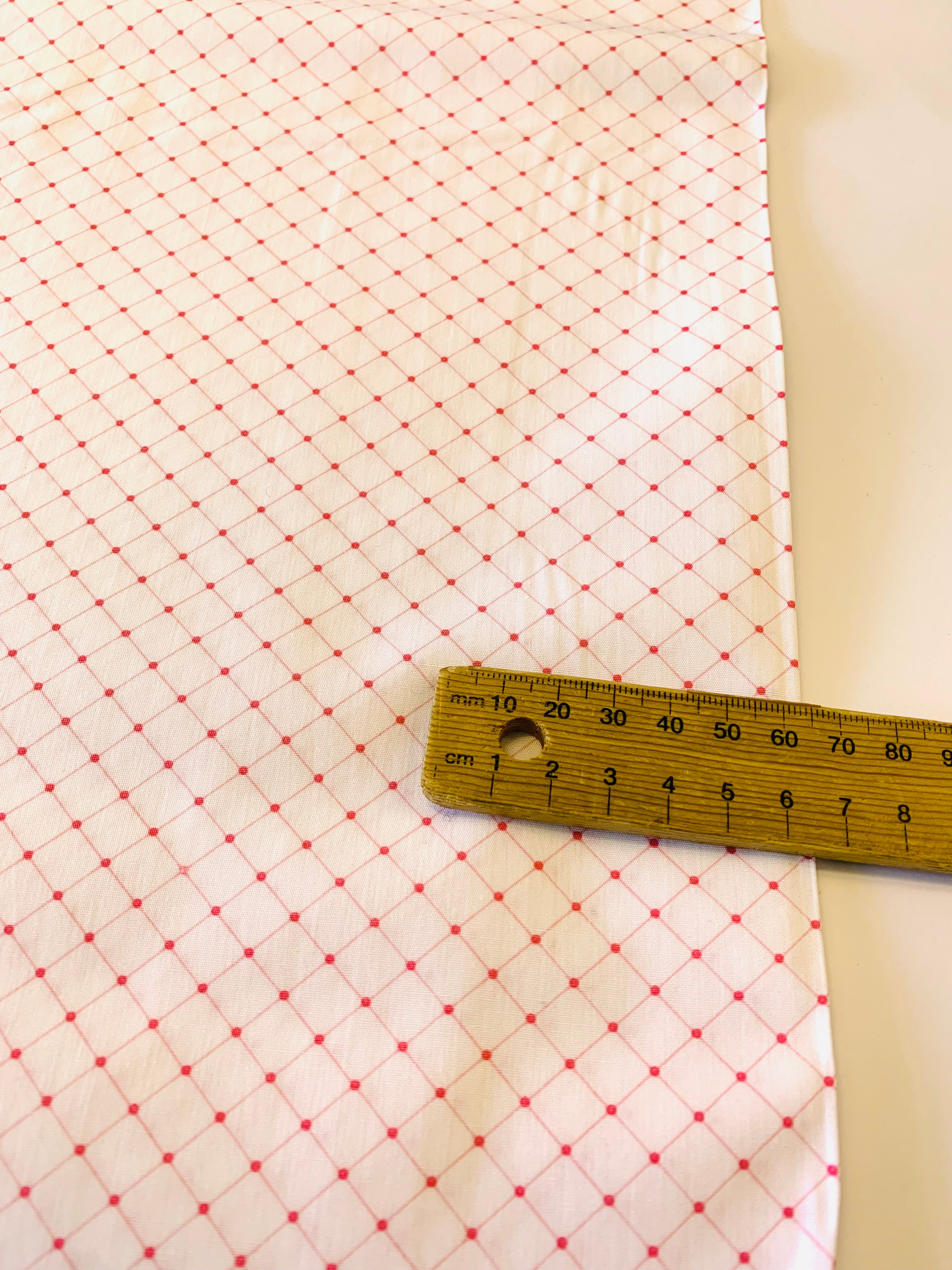 Art Gallery Fabrics/ ROMANTICA Lattice Embrace