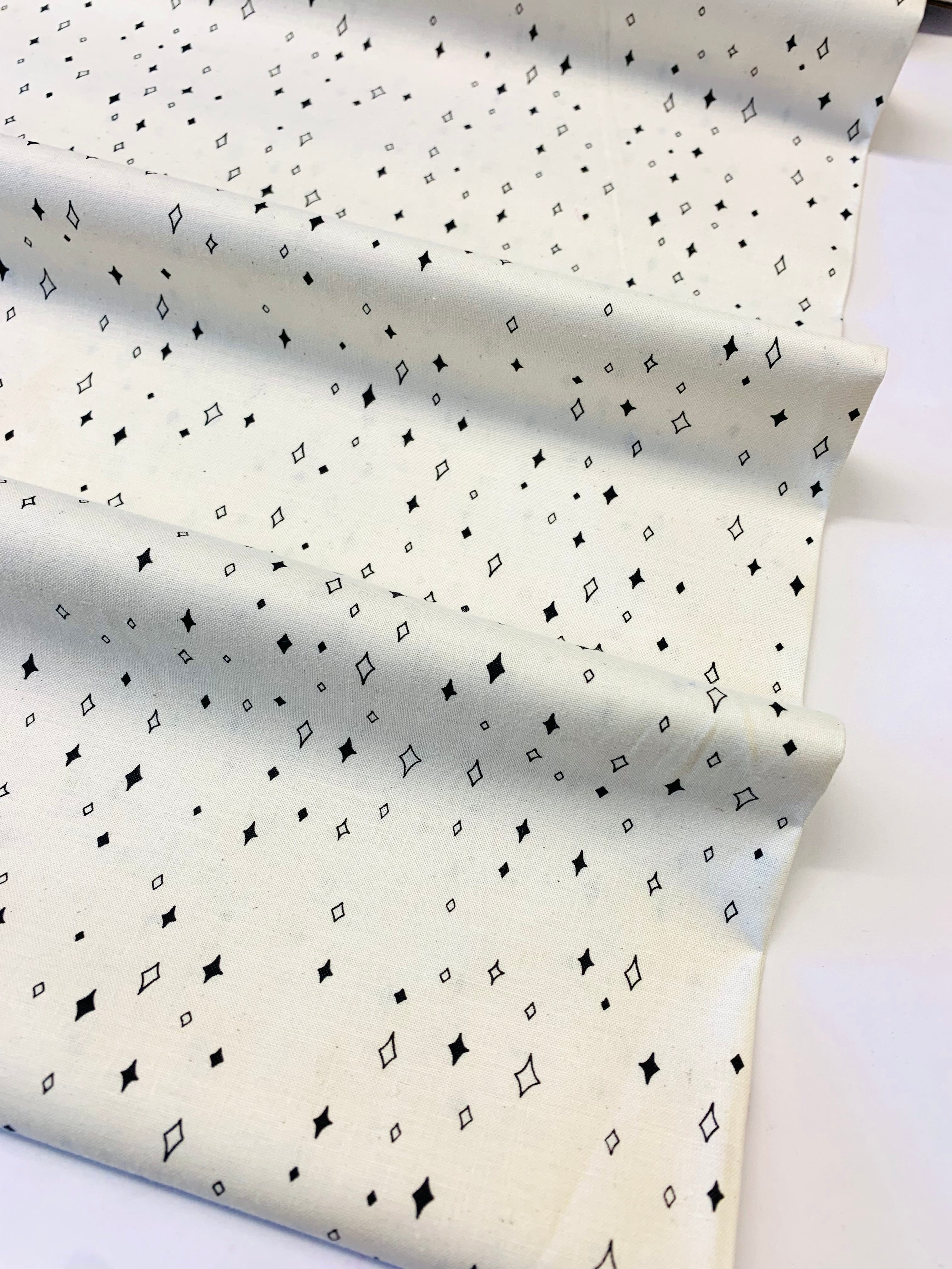 Windham Fabrics/ Miniatures Stardust