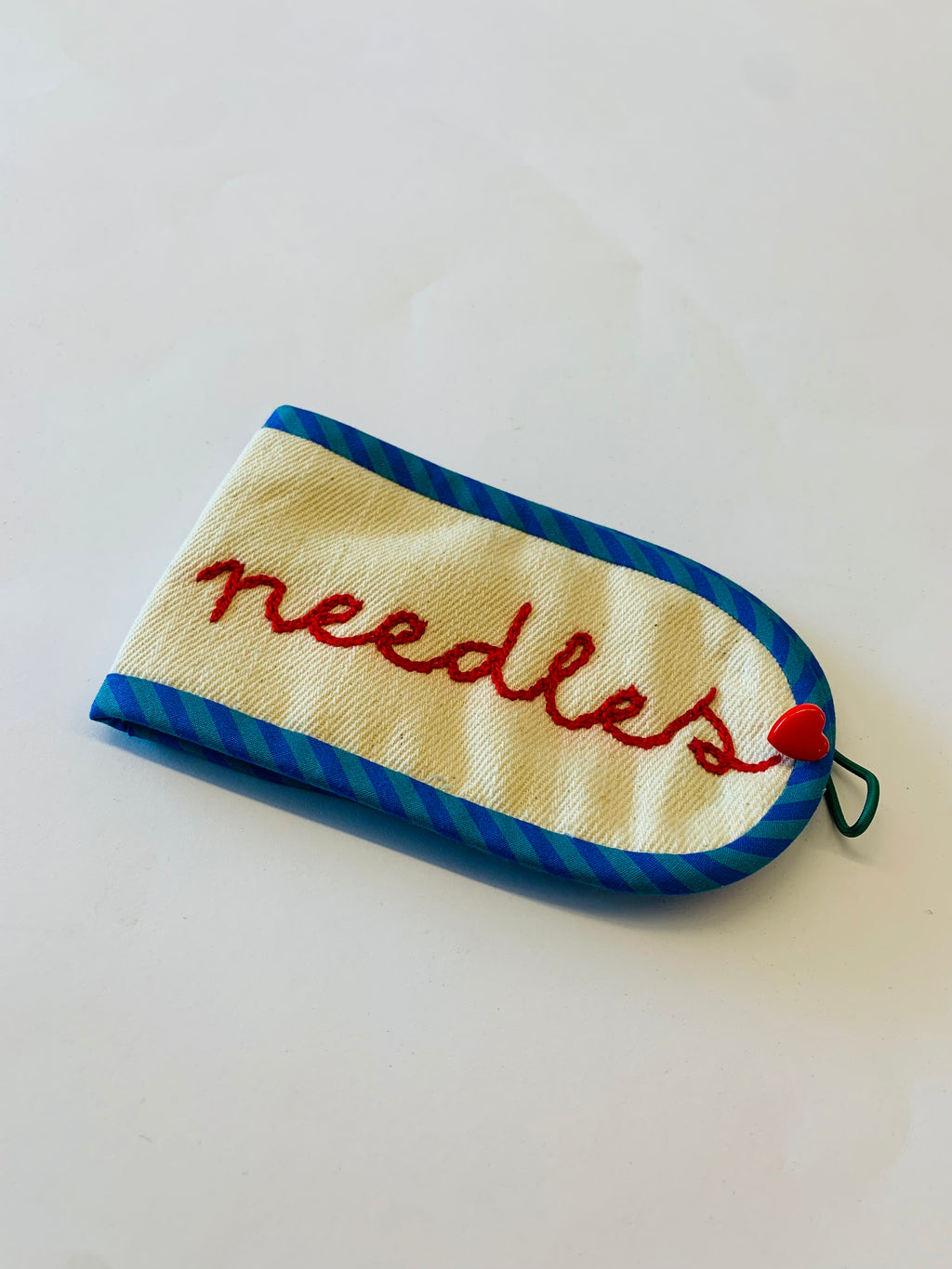 The Selvedge Society Retro NEEDLE BOOK Kit