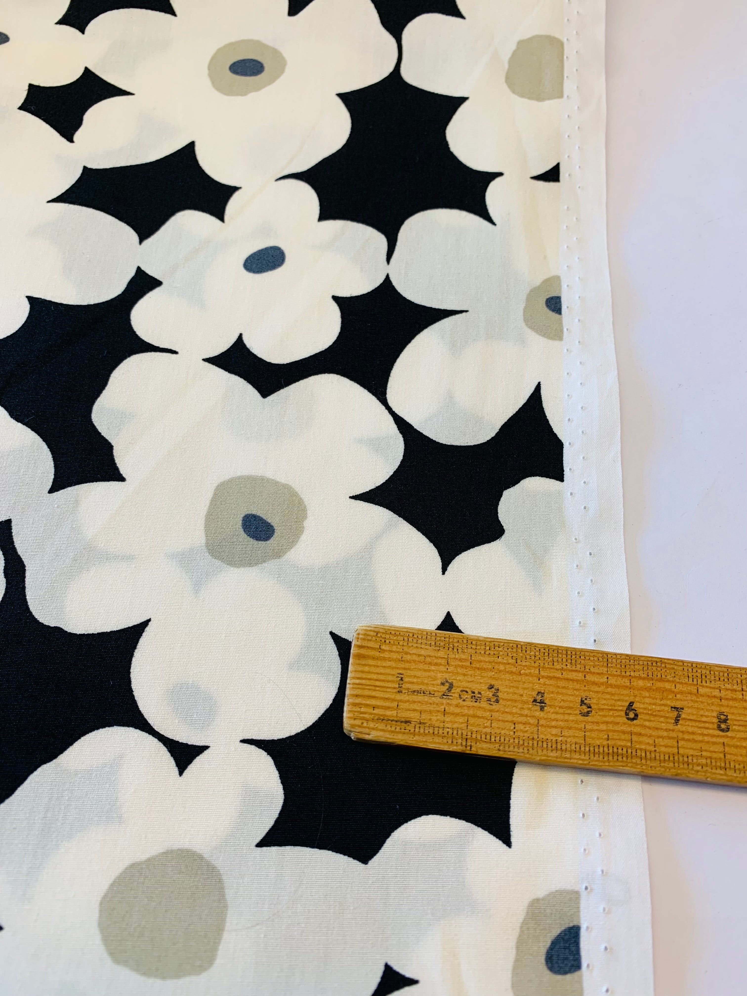 FESTIVAL FLOWER in Cream/ Cotton poplin print