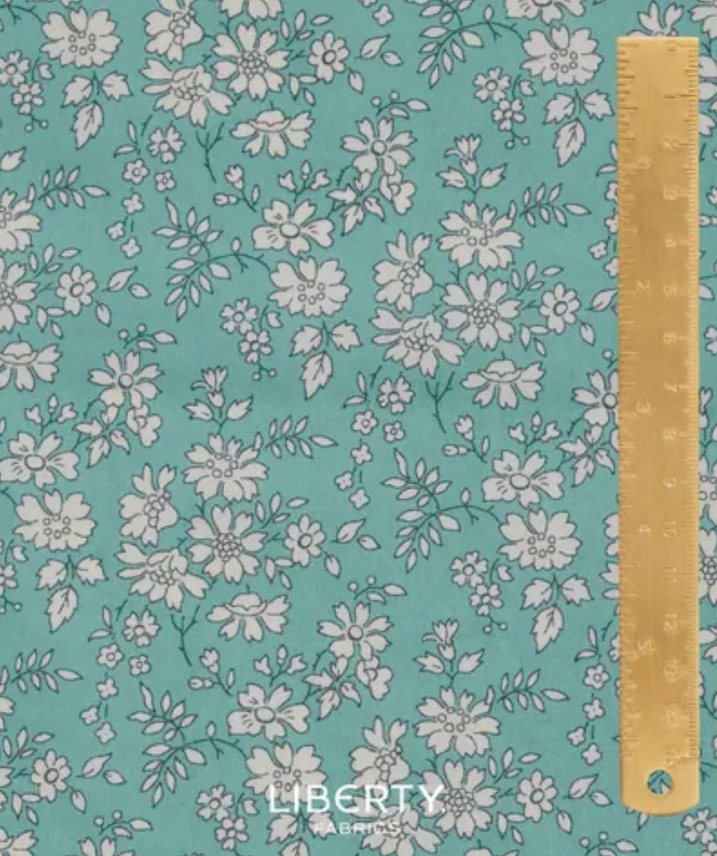 CLASSIC 24 Liberty Fabrics Tana Lawn/ Capel N