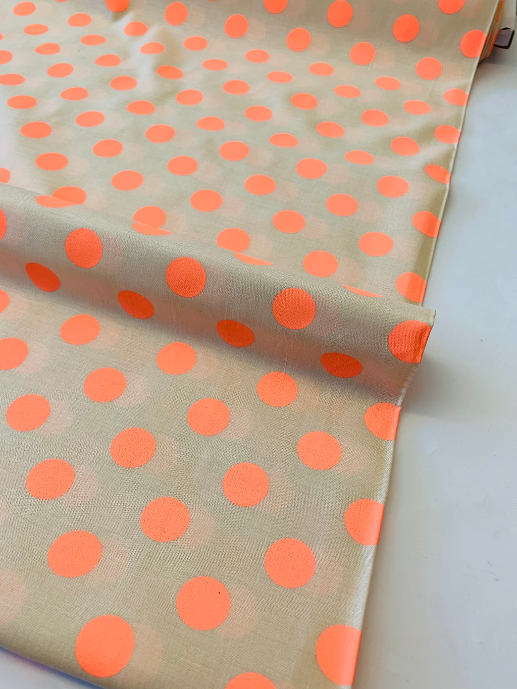 Tula Pink/ Neon True Colours: Neon Pom Pom in Lunar