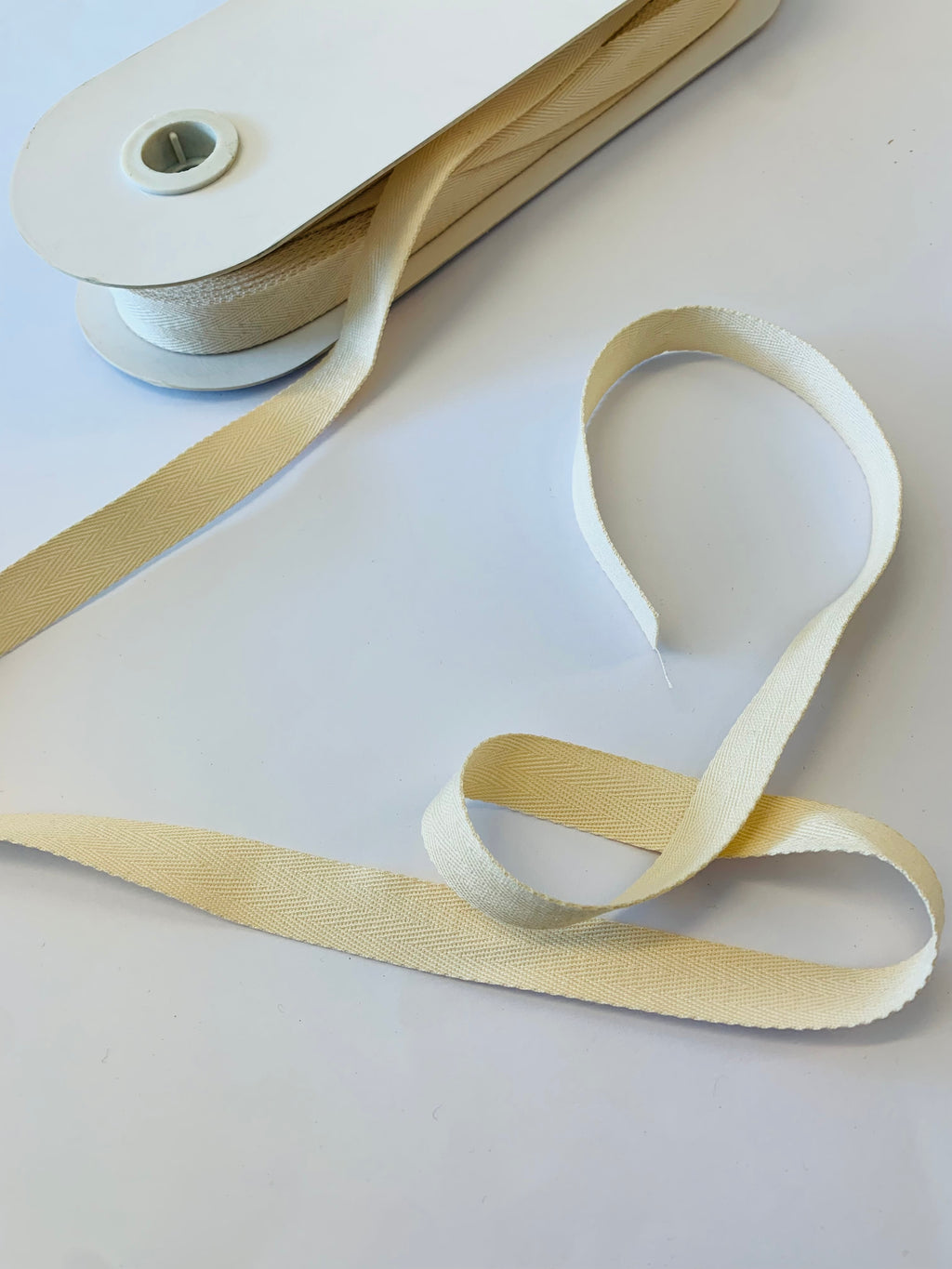 Birch Heading Tape/ 20mm Beige