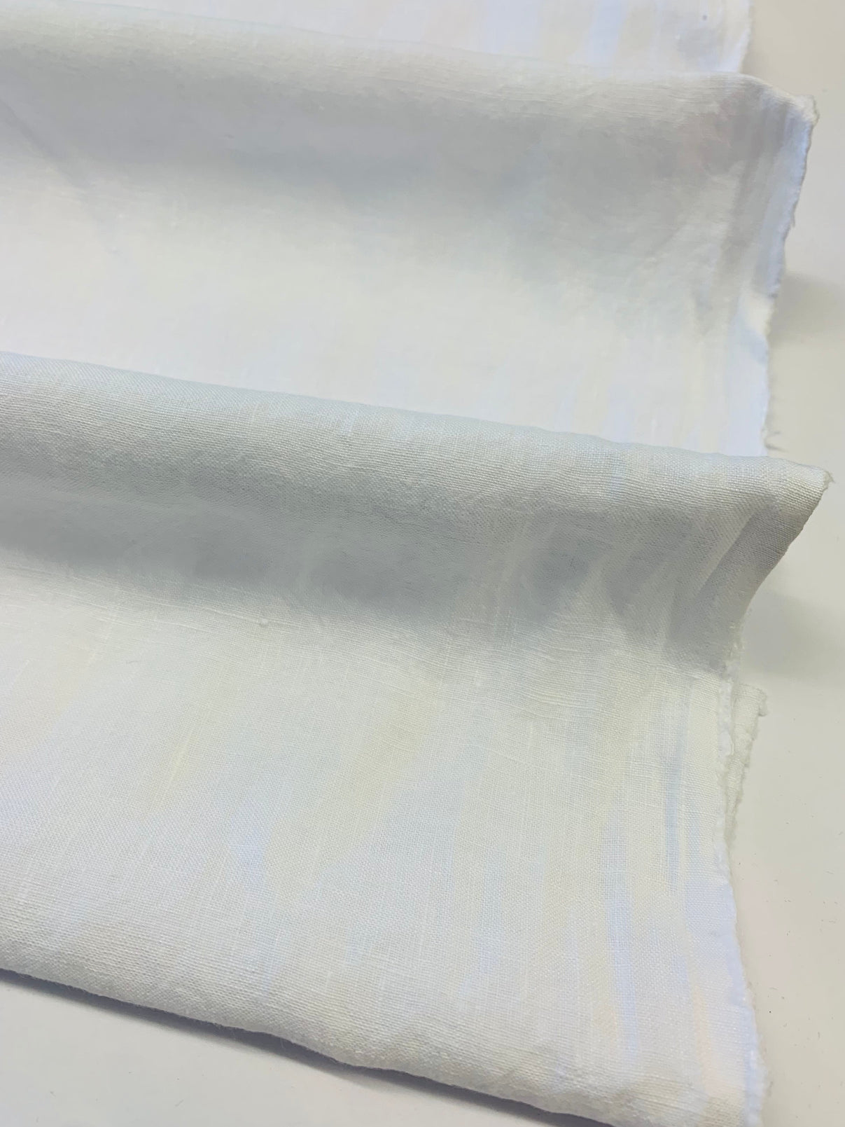 LINUM/ Heavy Weight Antique Wash Linen in White