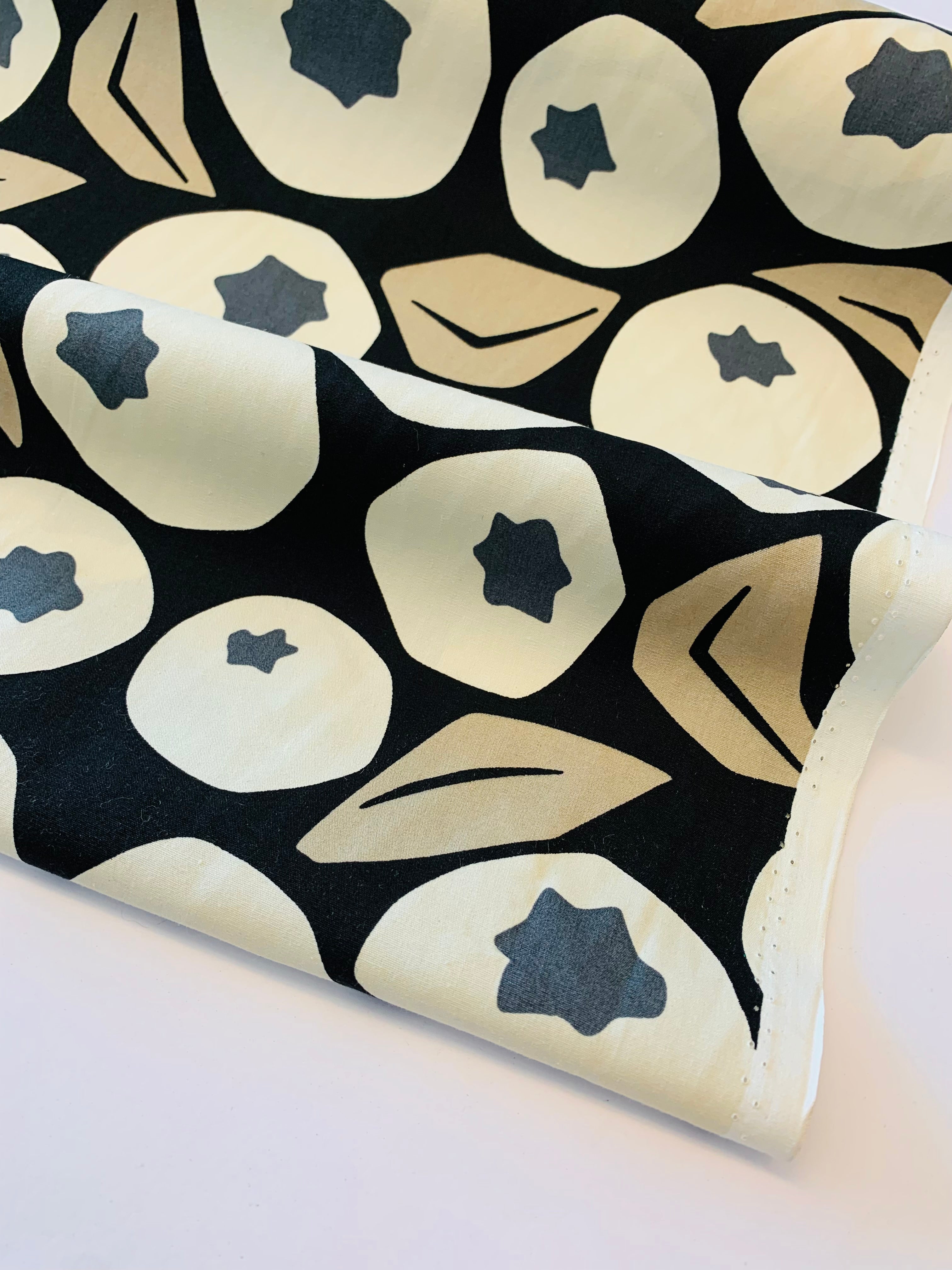 BERRY/ Cotton poplin print