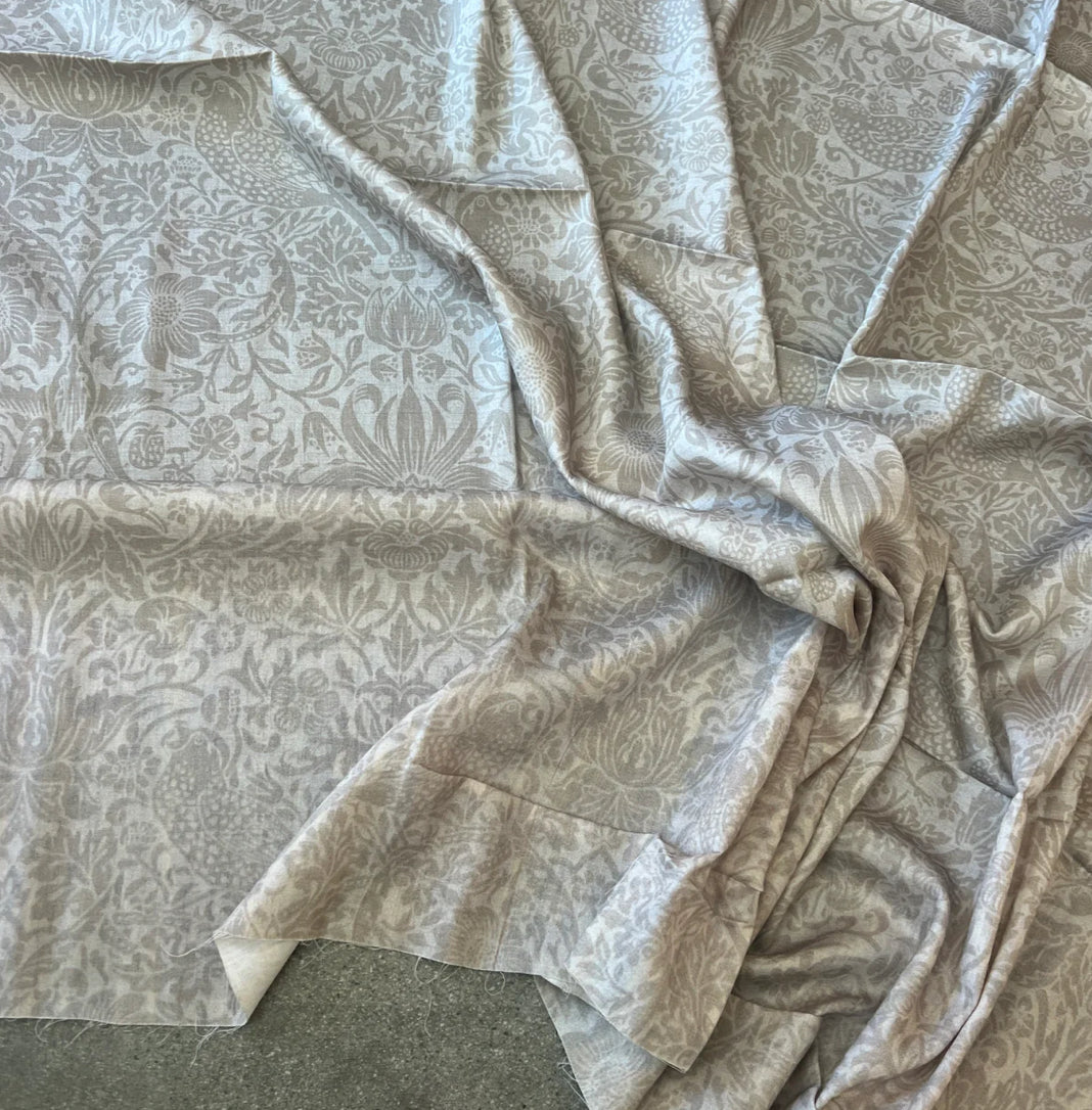 BIRDY Cotton Print in Beige/Natural