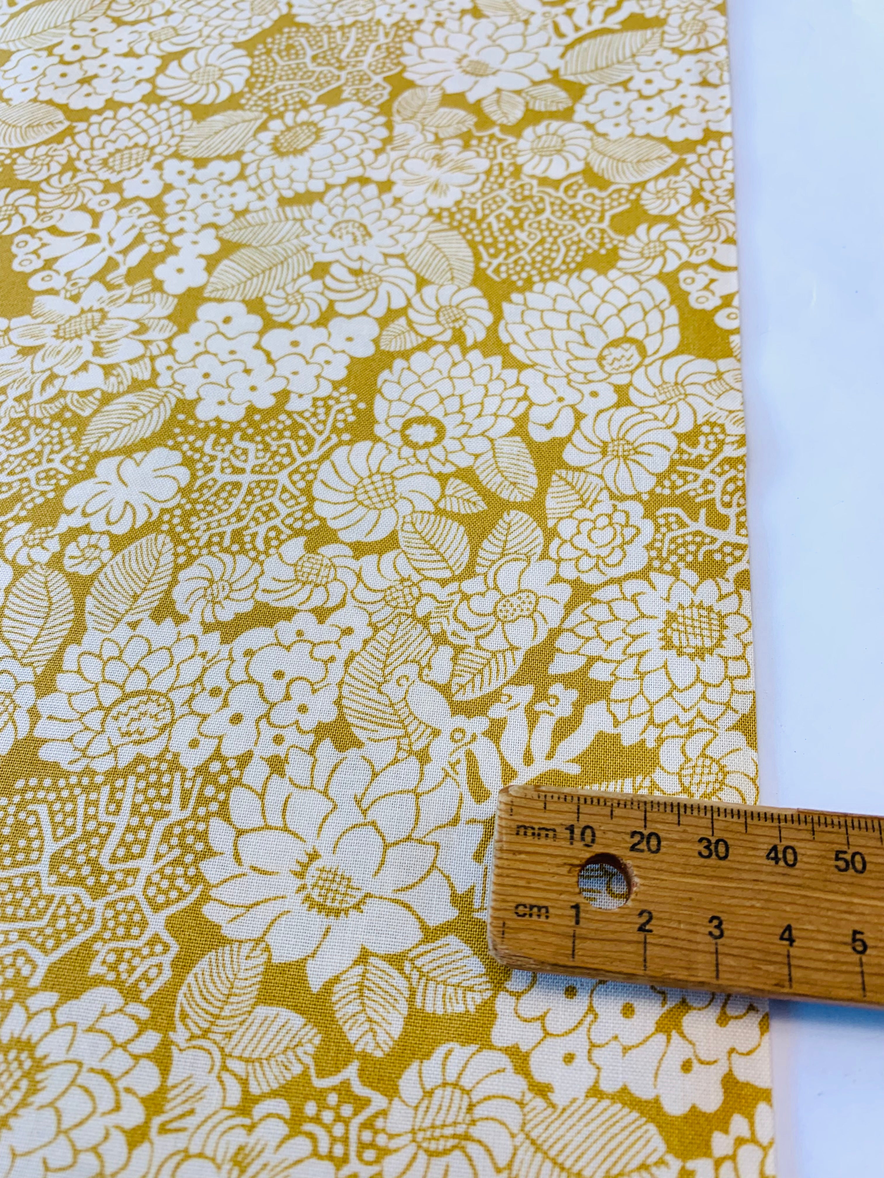 Liberty Cotton Arthur's Garden 2 Collection/Dahlia Garden