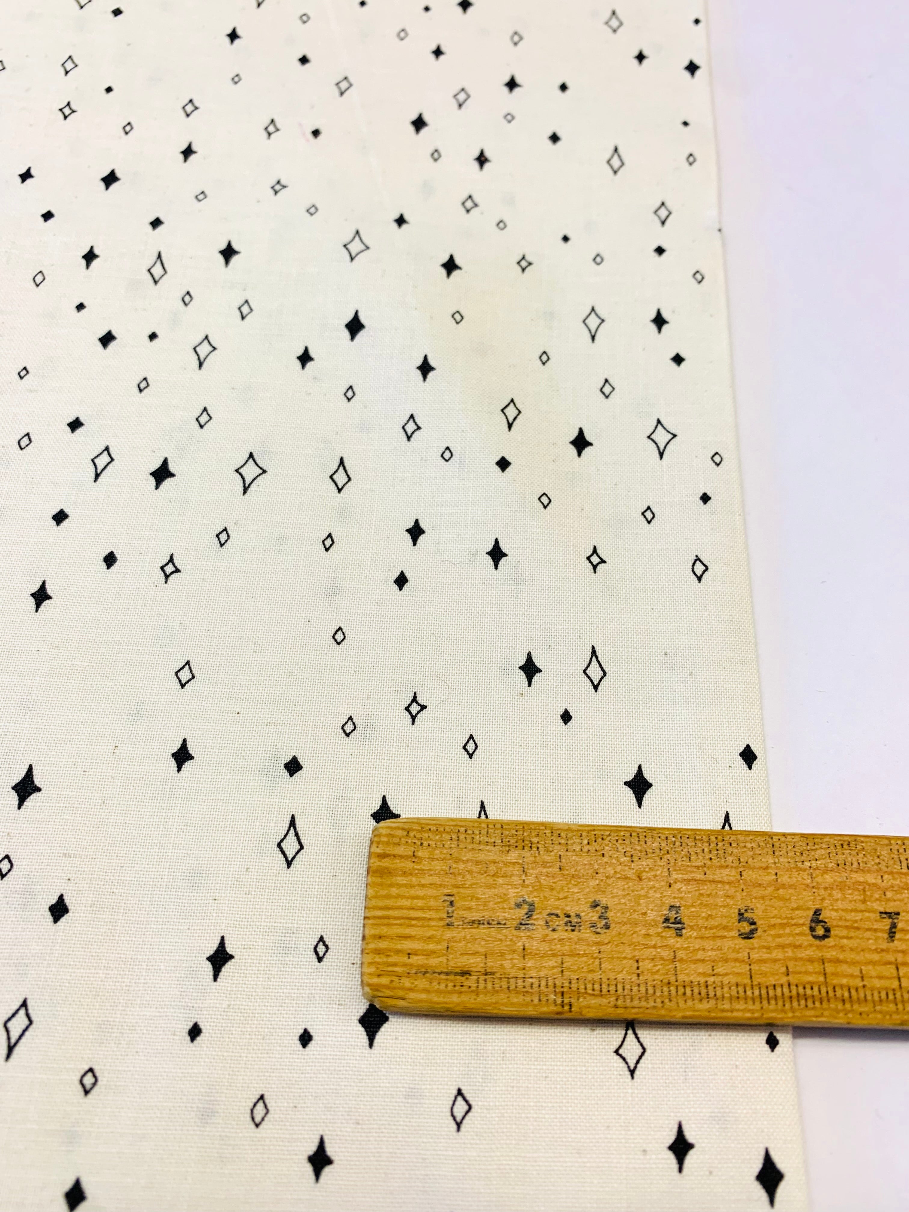 Windham Fabrics/ Miniatures Stardust