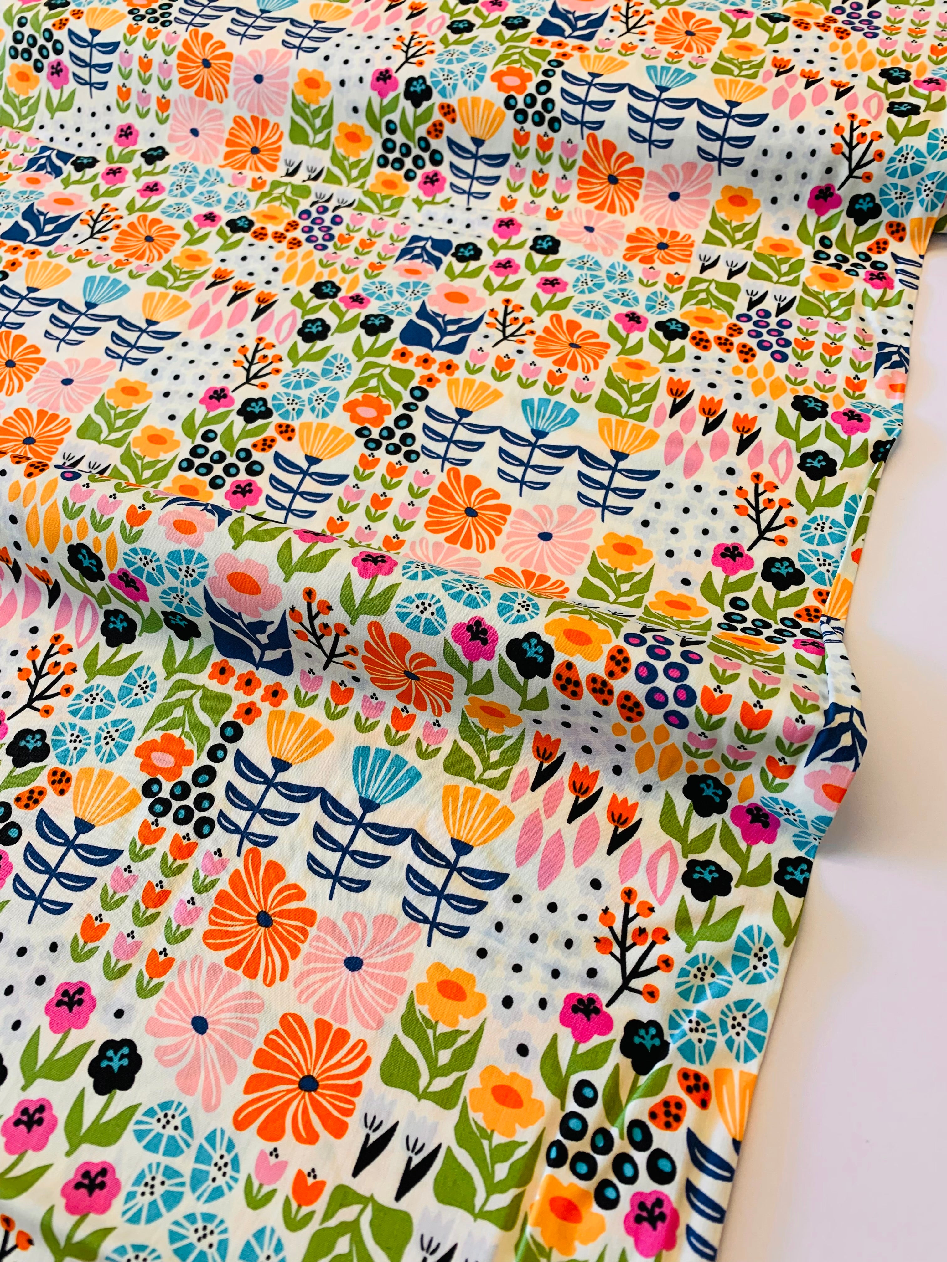 Art Gallery Fabrics/ MODERNIST Petal Patchwork