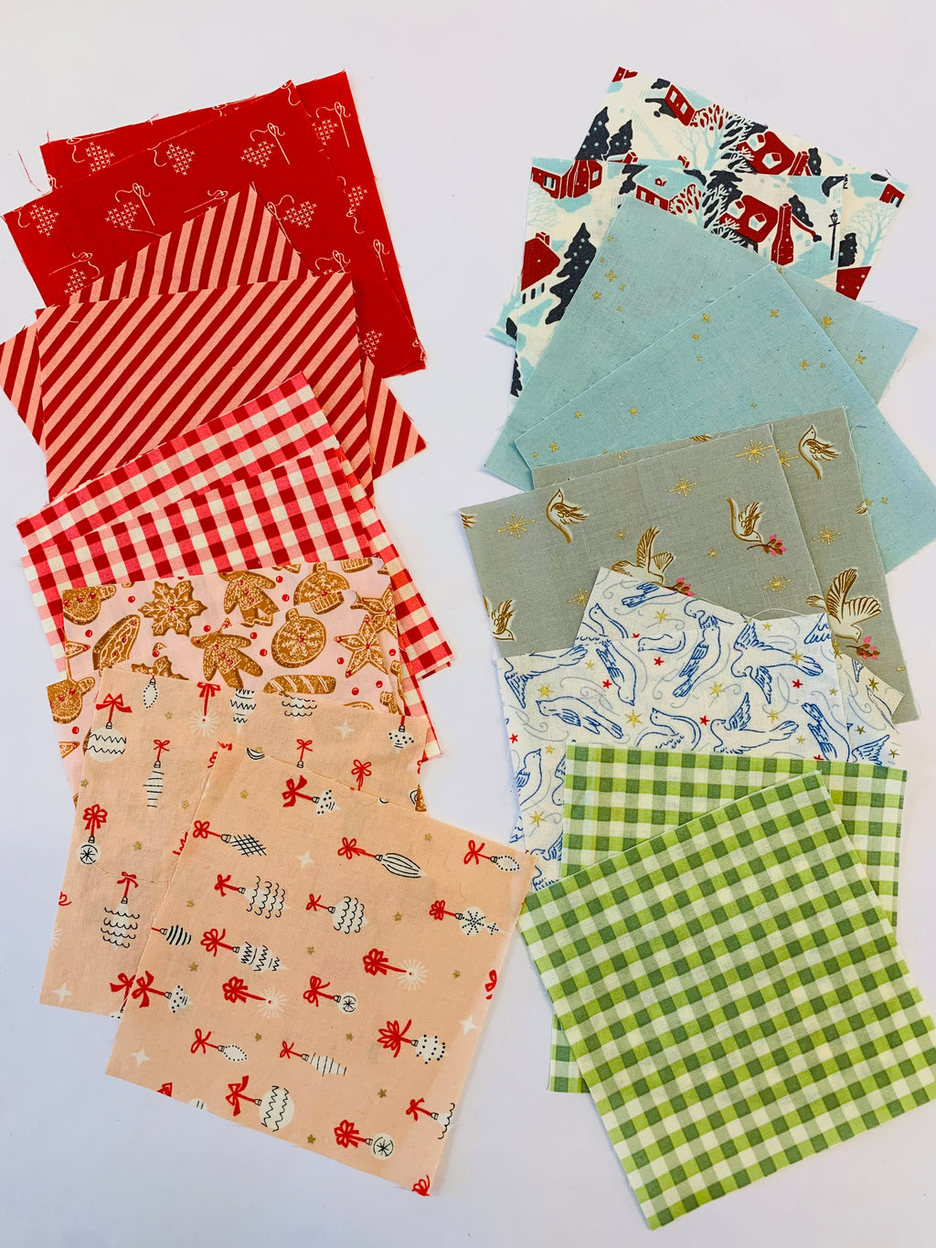 HAPPY SCRAPPY/ 5” Square Christmas bundle