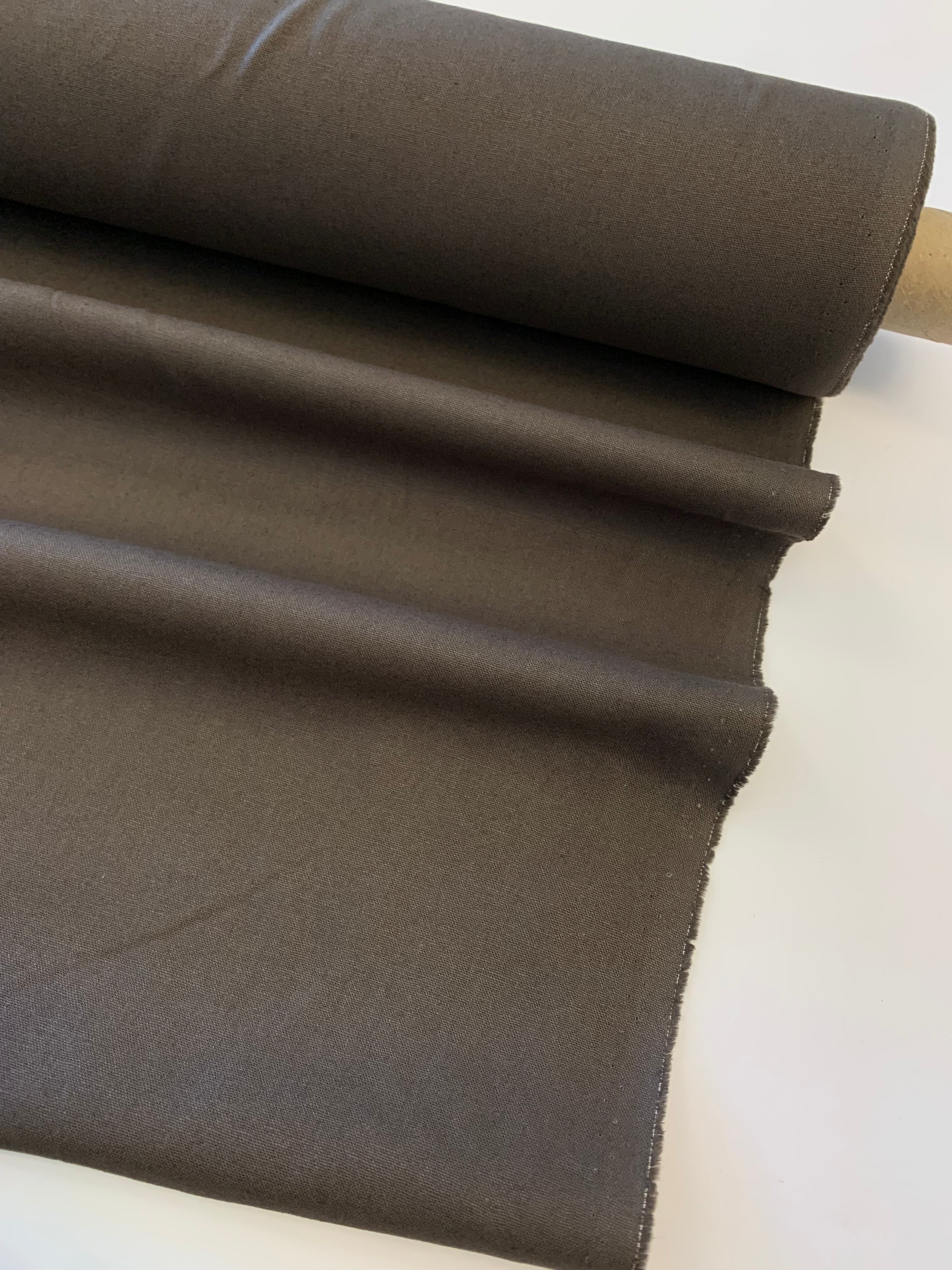 PURITY/ Cotton Linen plain dye in Truffle