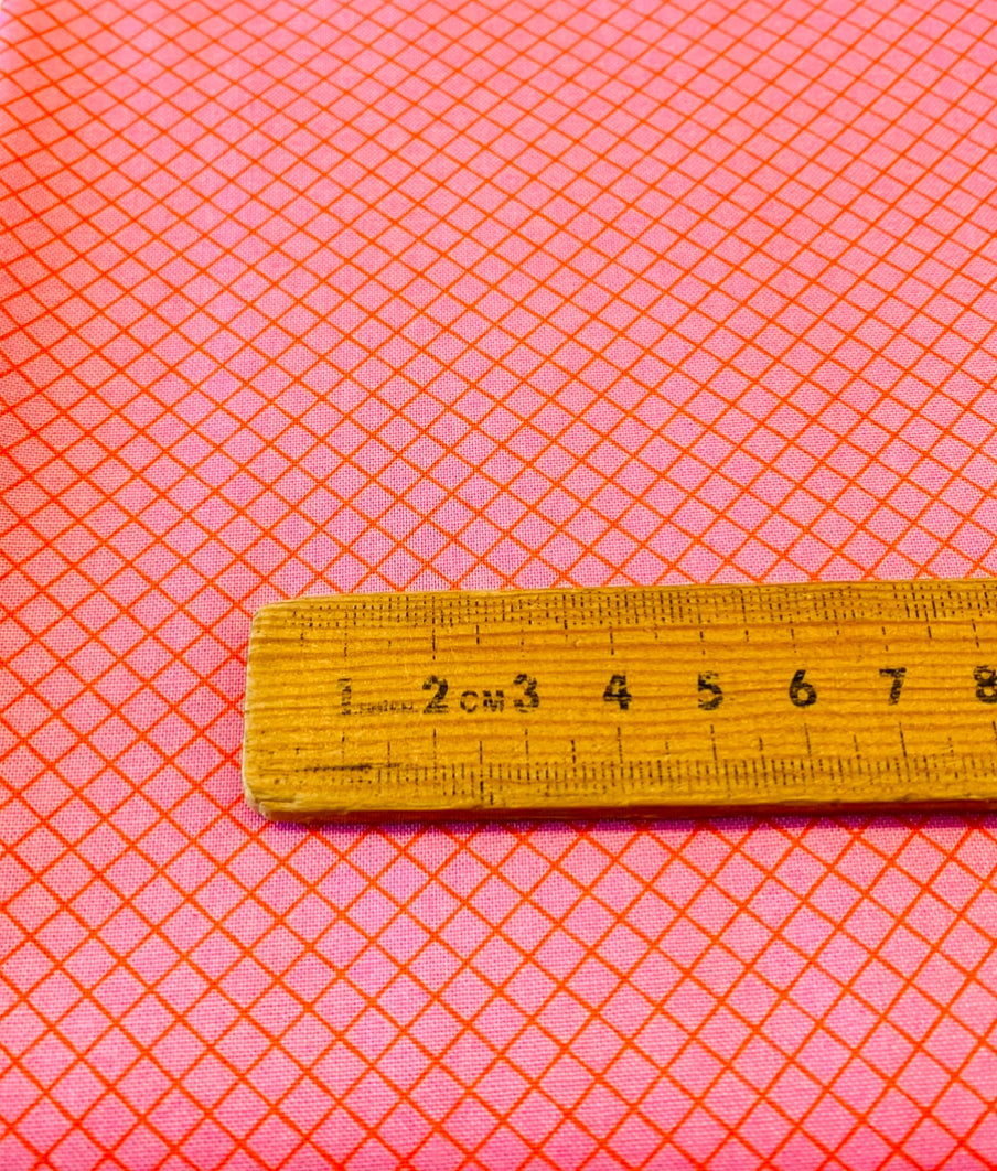 Tula Pink True Colours/ On The Grid Bubblegum