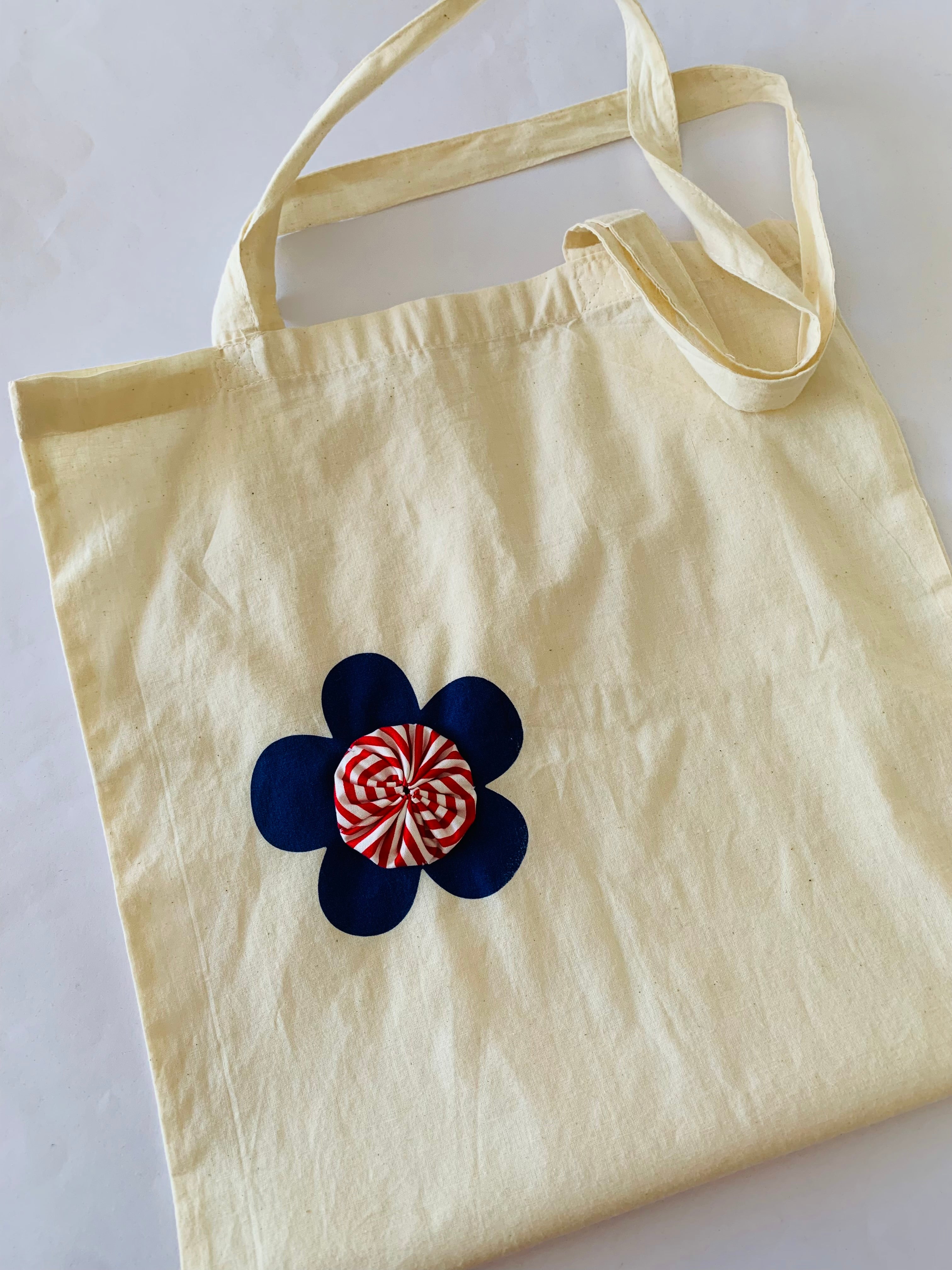 Tote Bag/ Screen Printed Flower with Applied Yo Yo