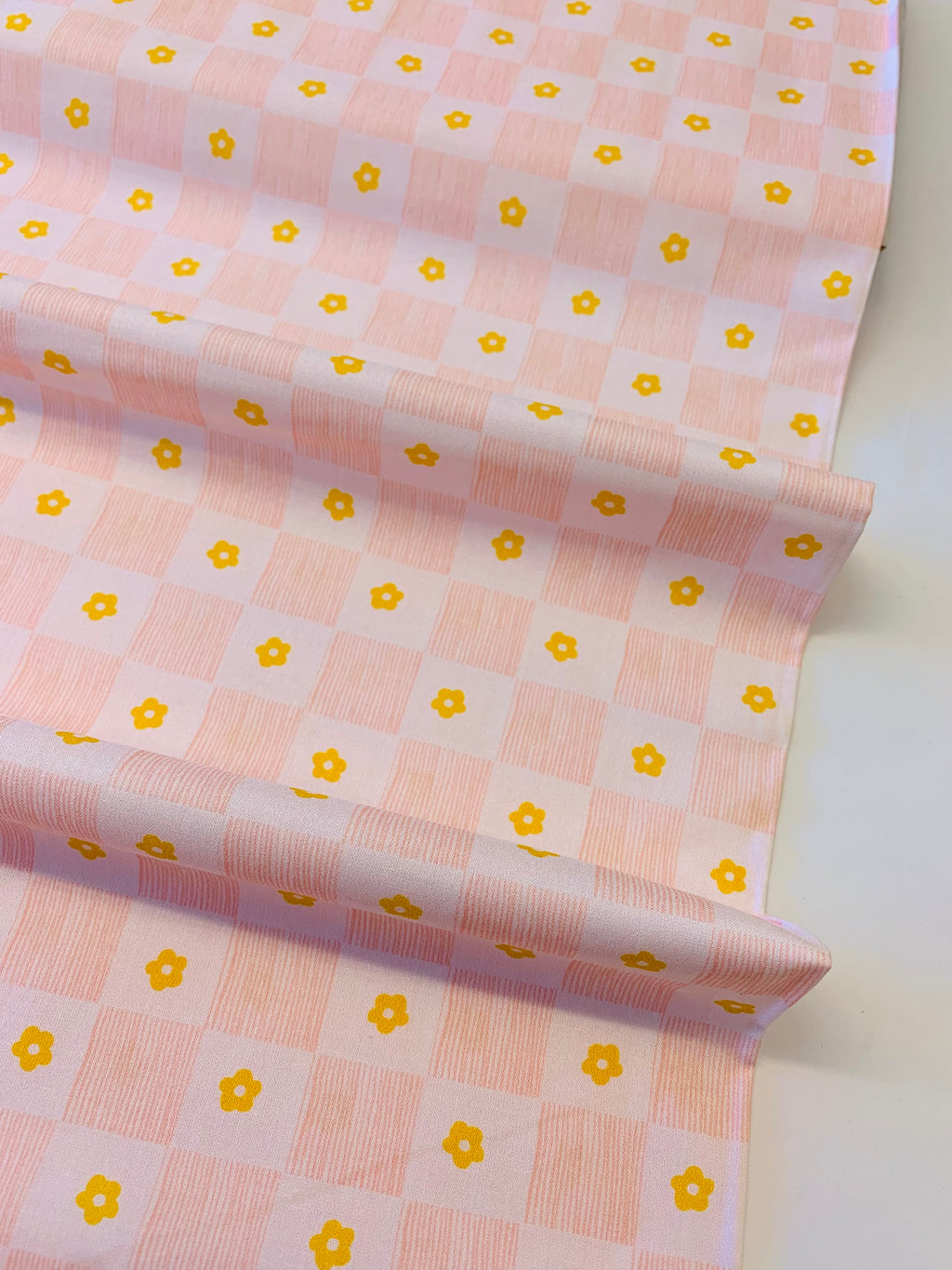 Heather Ross  Ruby & Bee Blenders/ Footpath in Gold