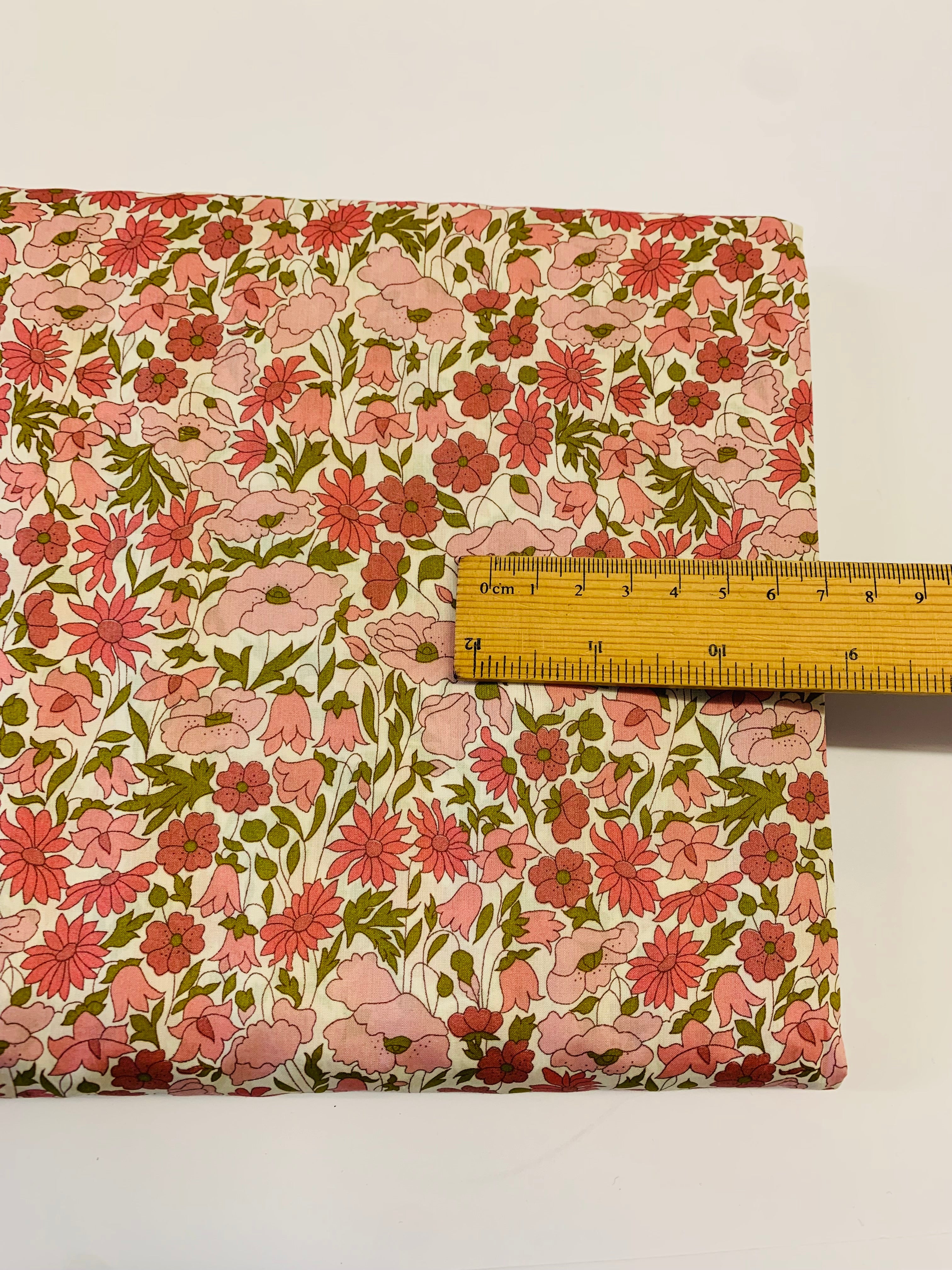 Liberty Fabrics Tana Cotton Lawn: Classic Capsule 23 Poppy and Daisy T