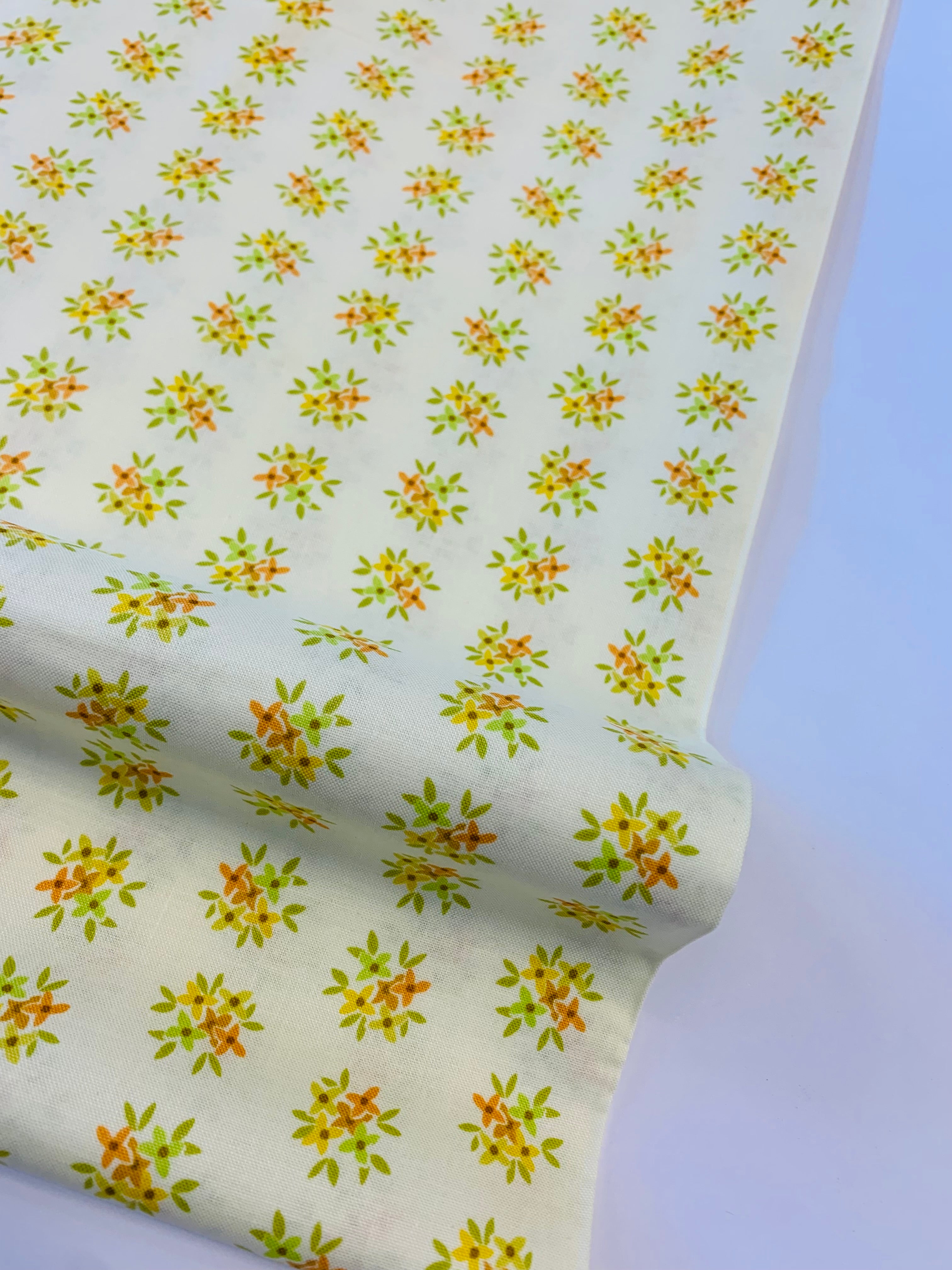 Friday Night Posy/ Karen Lewis for Andover