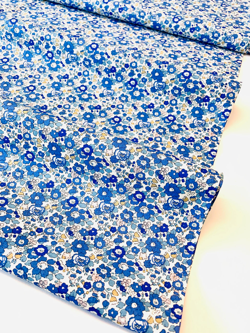 Liberty Fabrics Classic 24/ Betsy Ann G