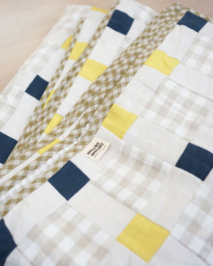 Matchy Matchy Sewing Club/ Picnic Square Quilt PDF