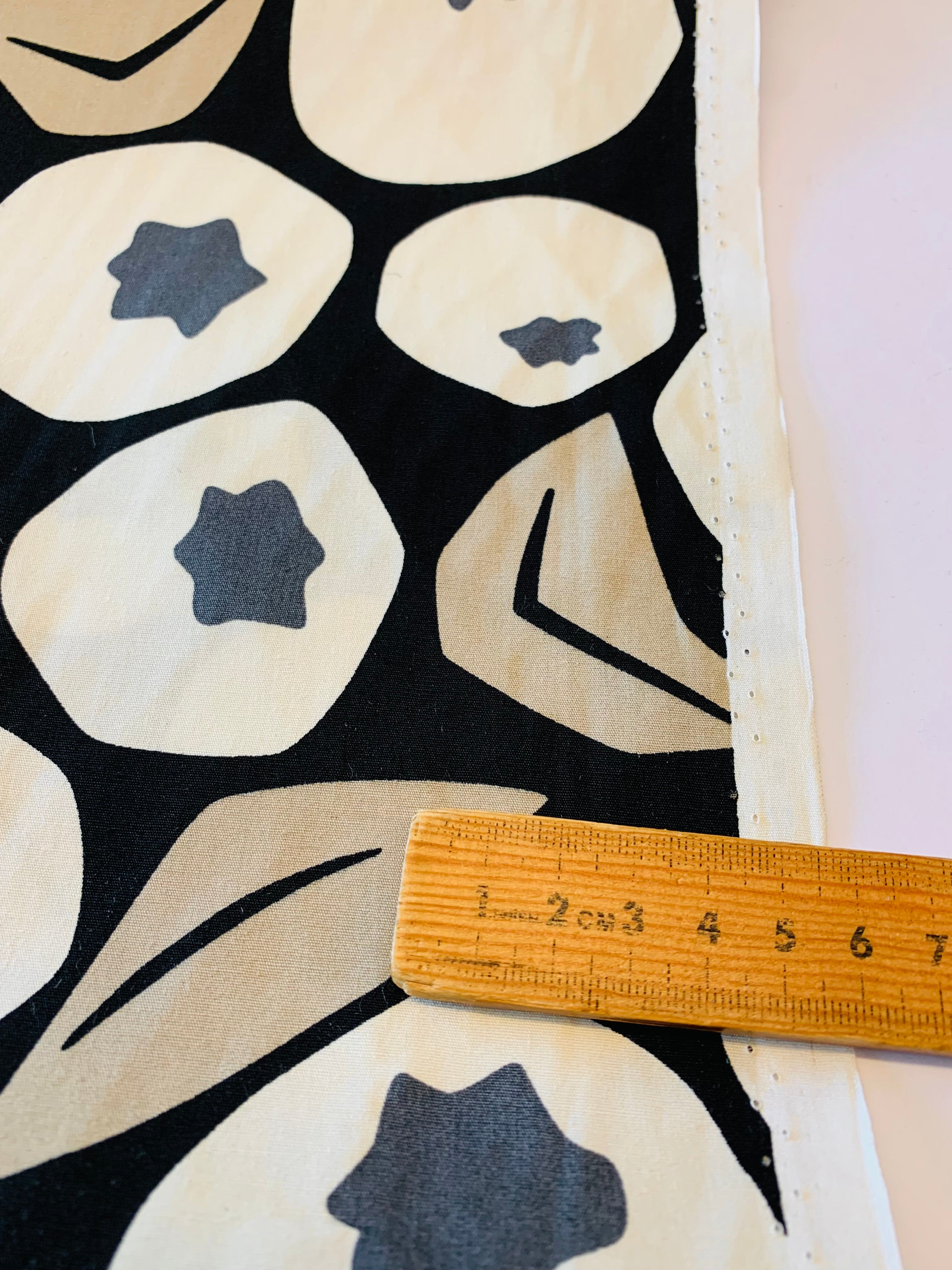 BERRY/ Cotton poplin print