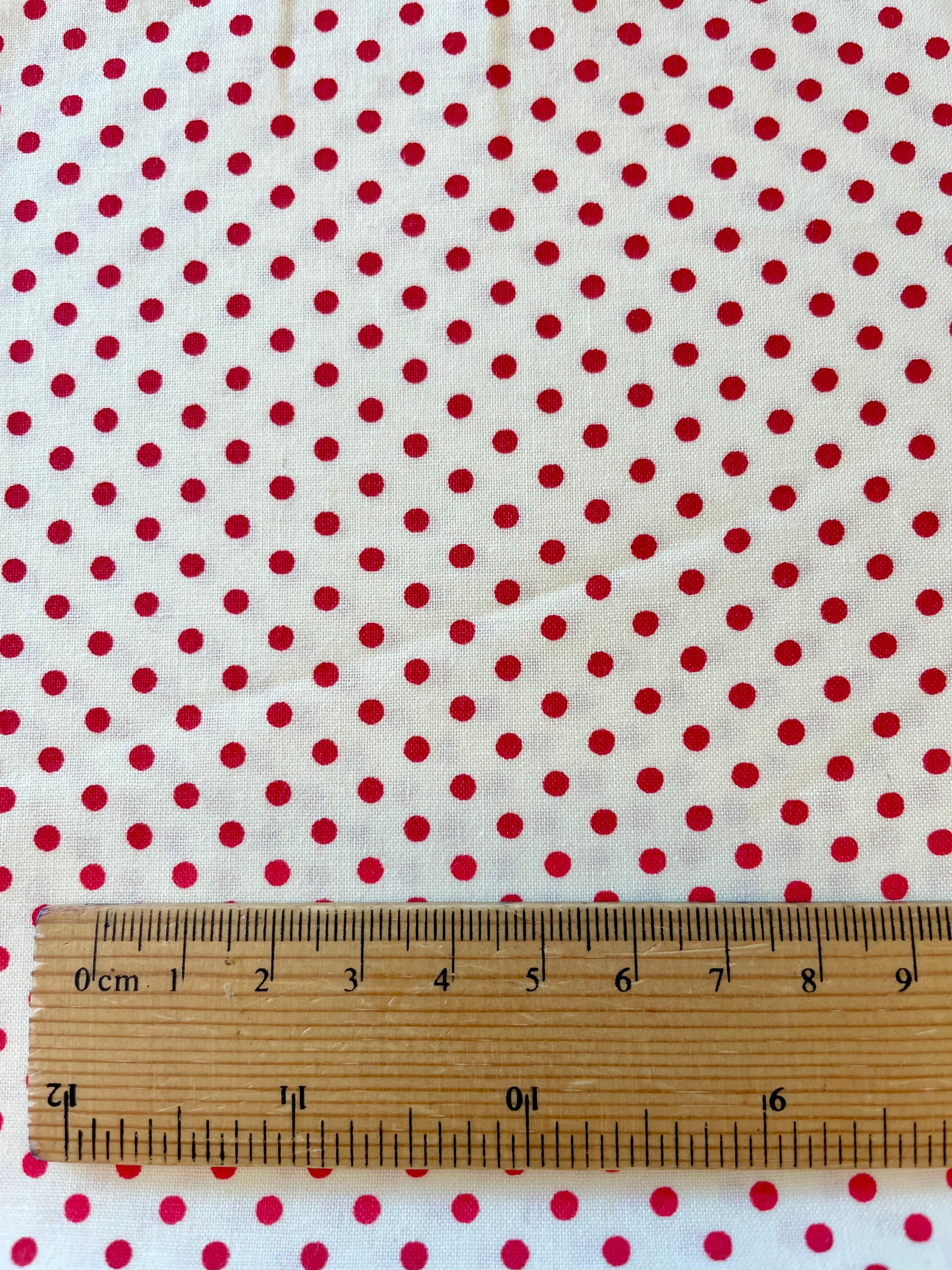 Happy Sweet Small Spot/ Red