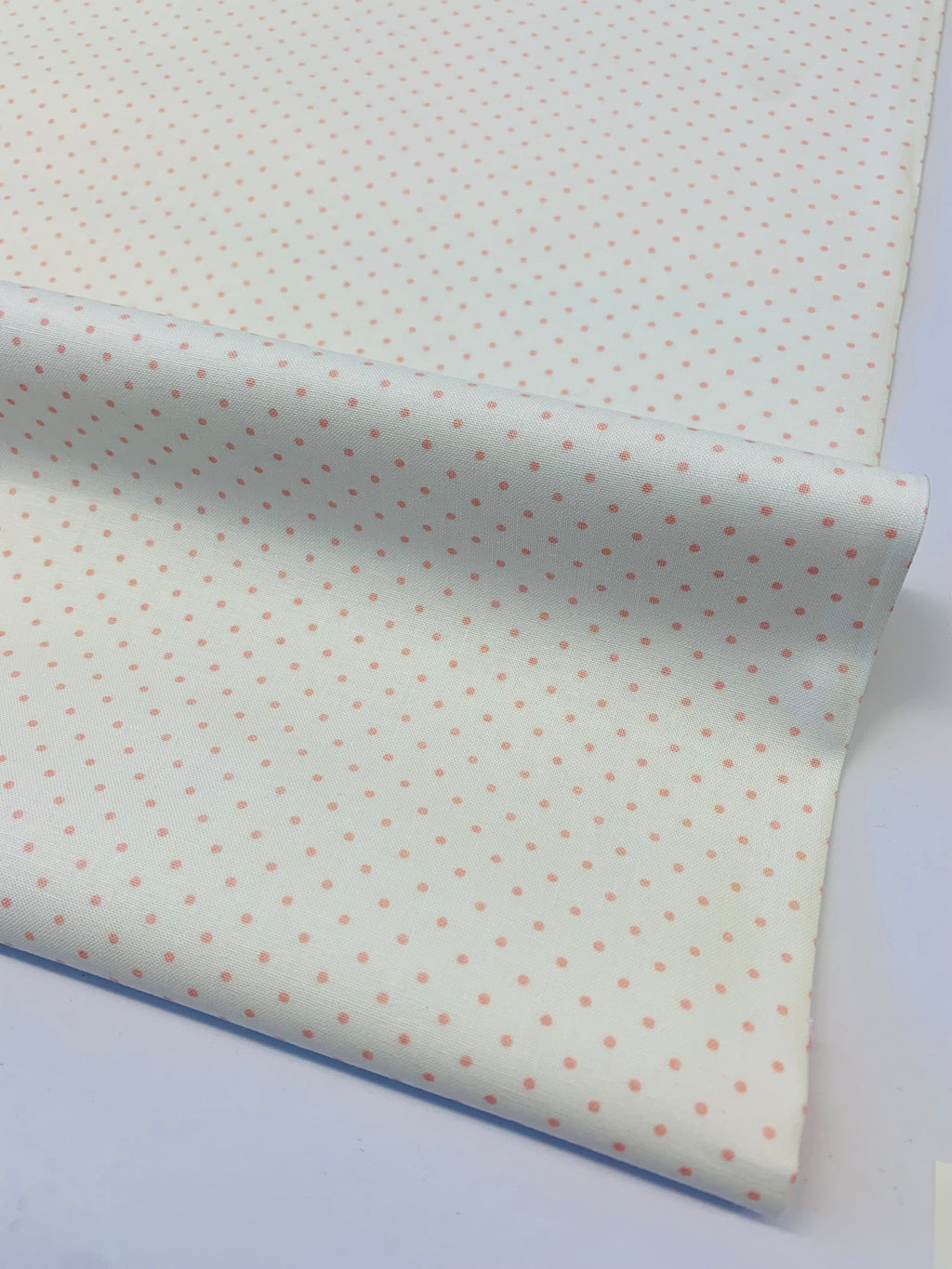 Moda Essential Dots Pink