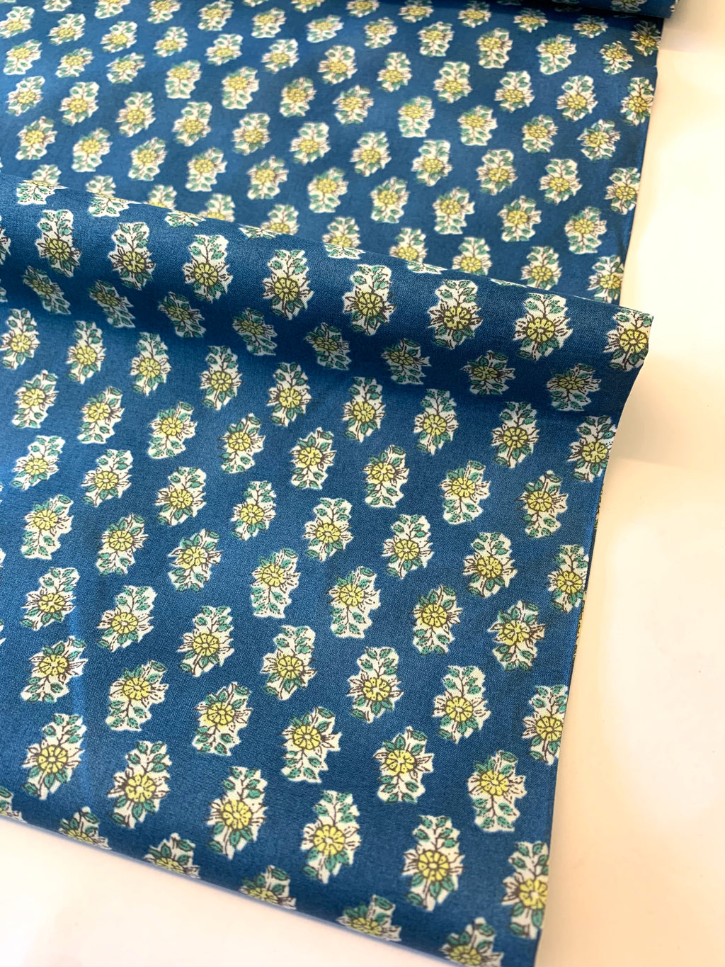 Kokka Japanese Cotton/ Ditsy Cottage Floral in Blue