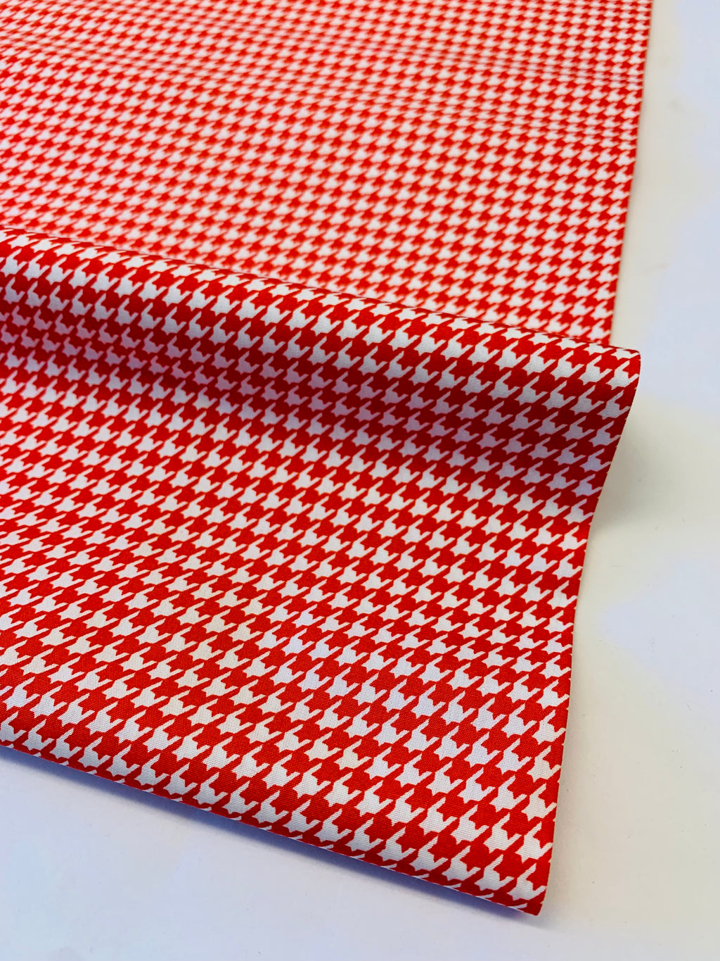 AGF Checkered Elements/ Houndstooth in Rouge