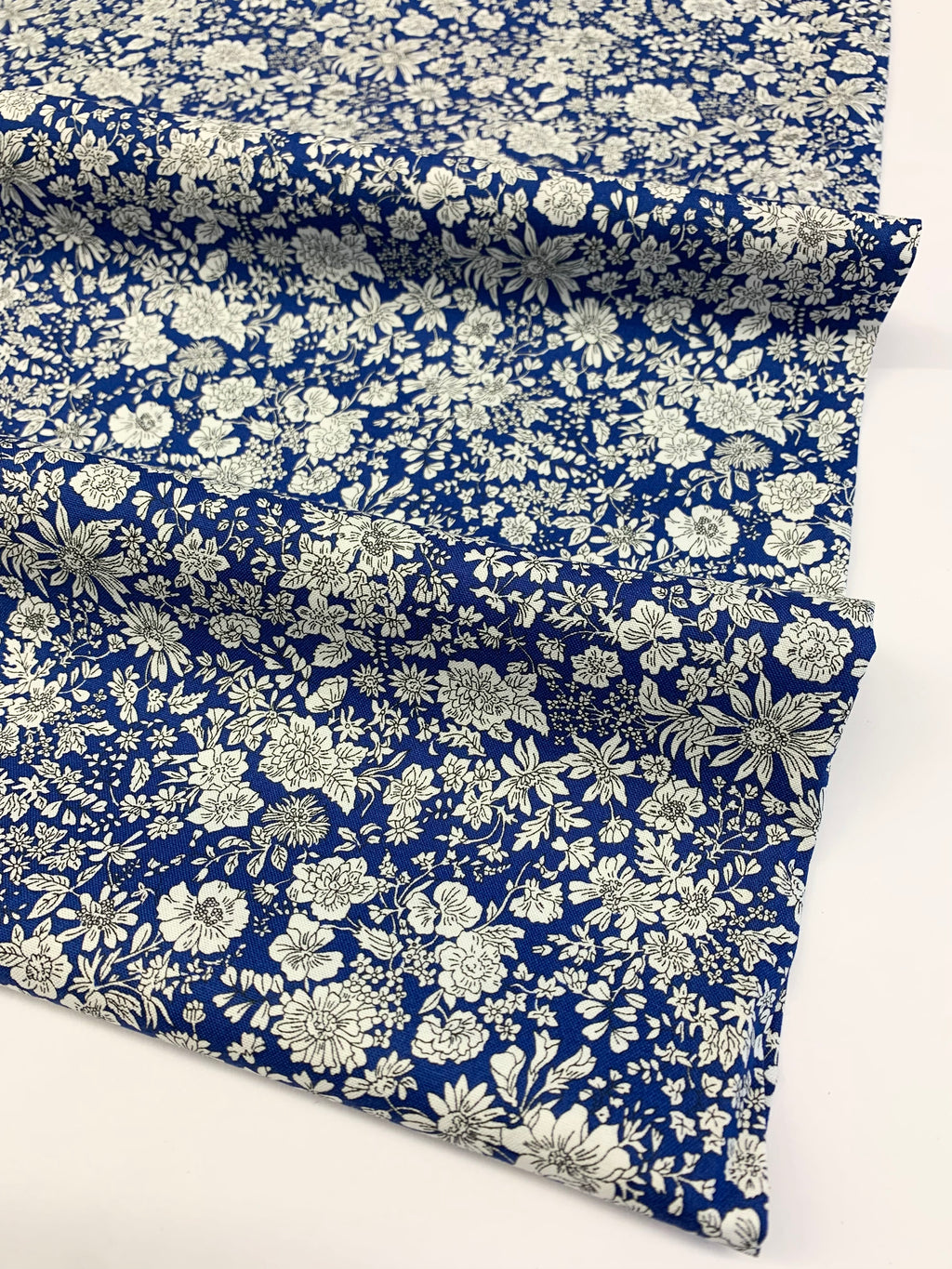 Liberty Cotton: The Emily Belle Collection/ Cobalt