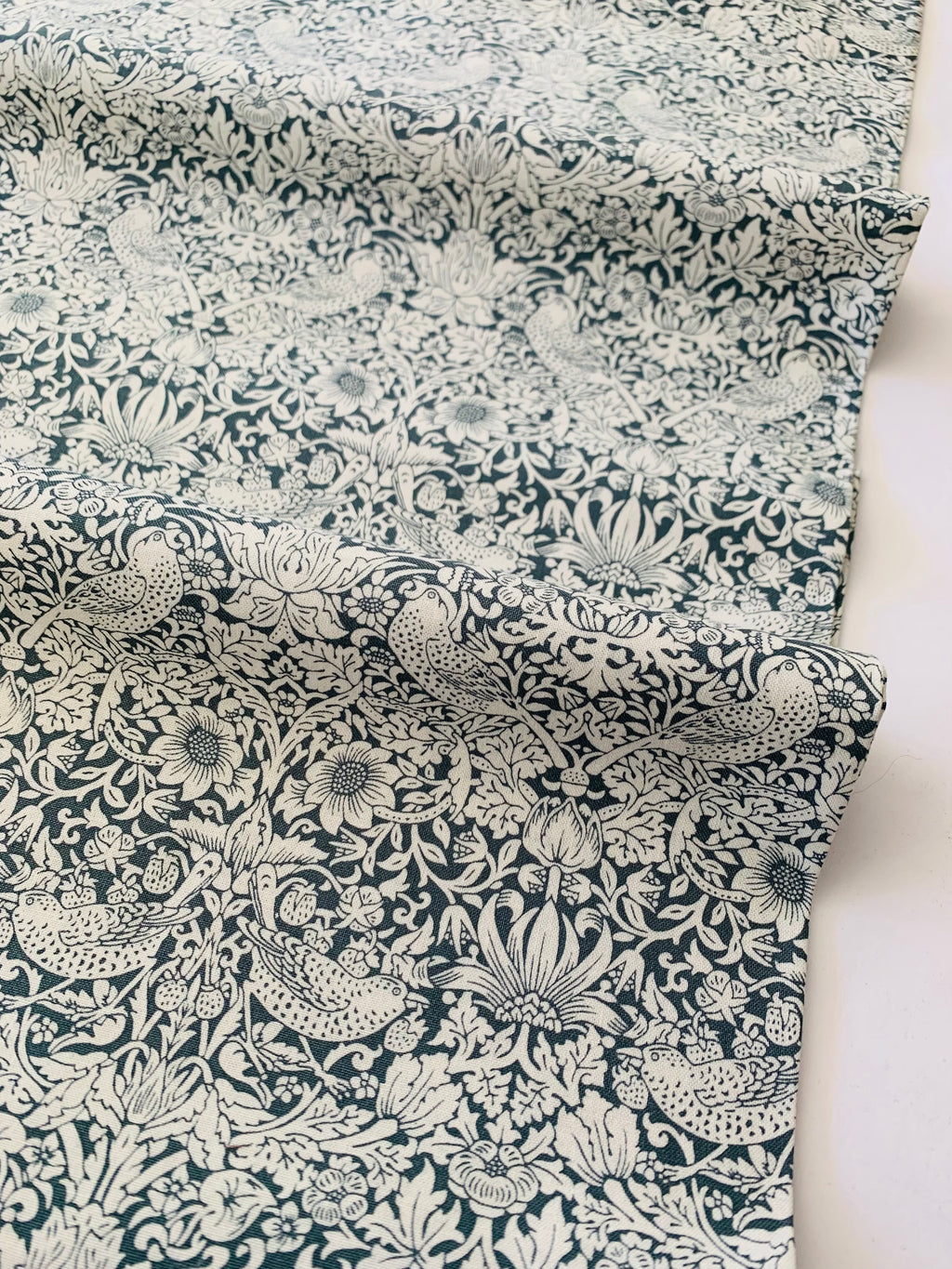 Morris & Co: Hawkdale by Free Spirit