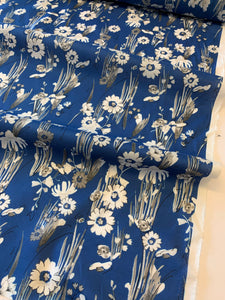 BLUEBELL: Cotton poplin print in blue