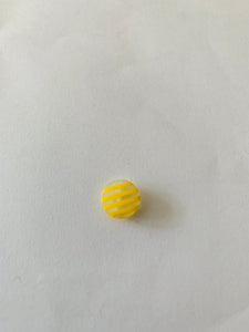 Yellow striped buttons: 13mm