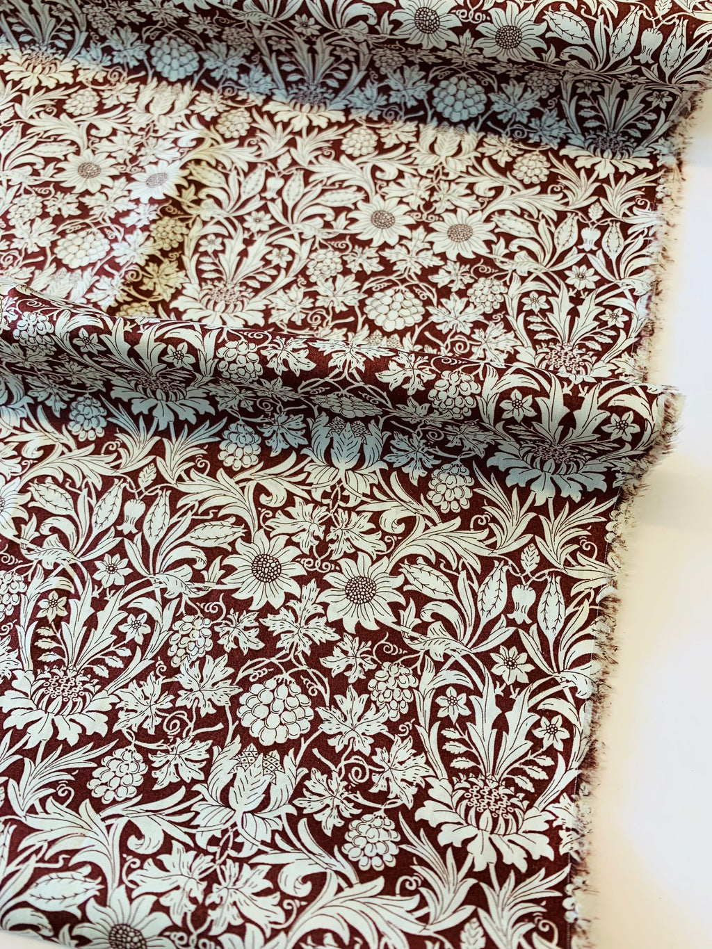 Liberty Fabrics Tana cotton lawn: Mortimer