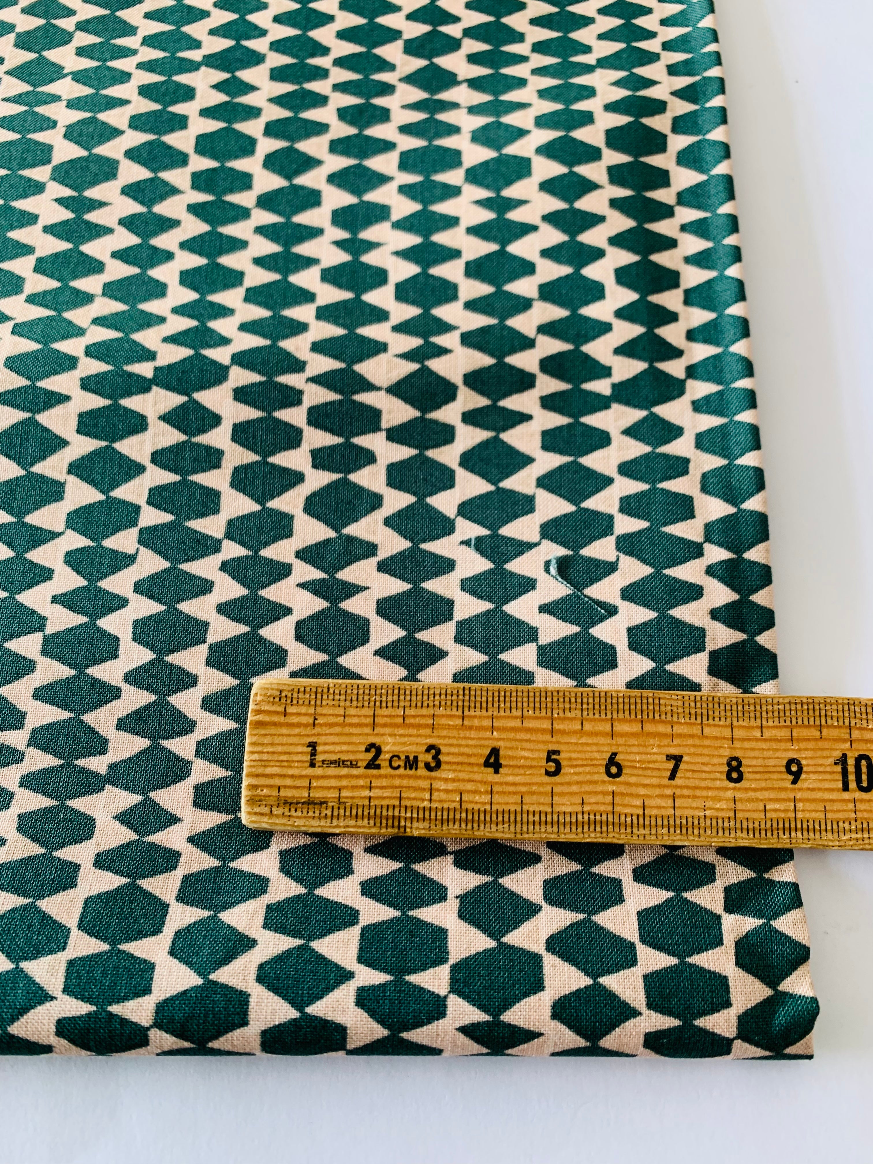 Windham Fabrics: Fancy by Dylan M / Tile Green