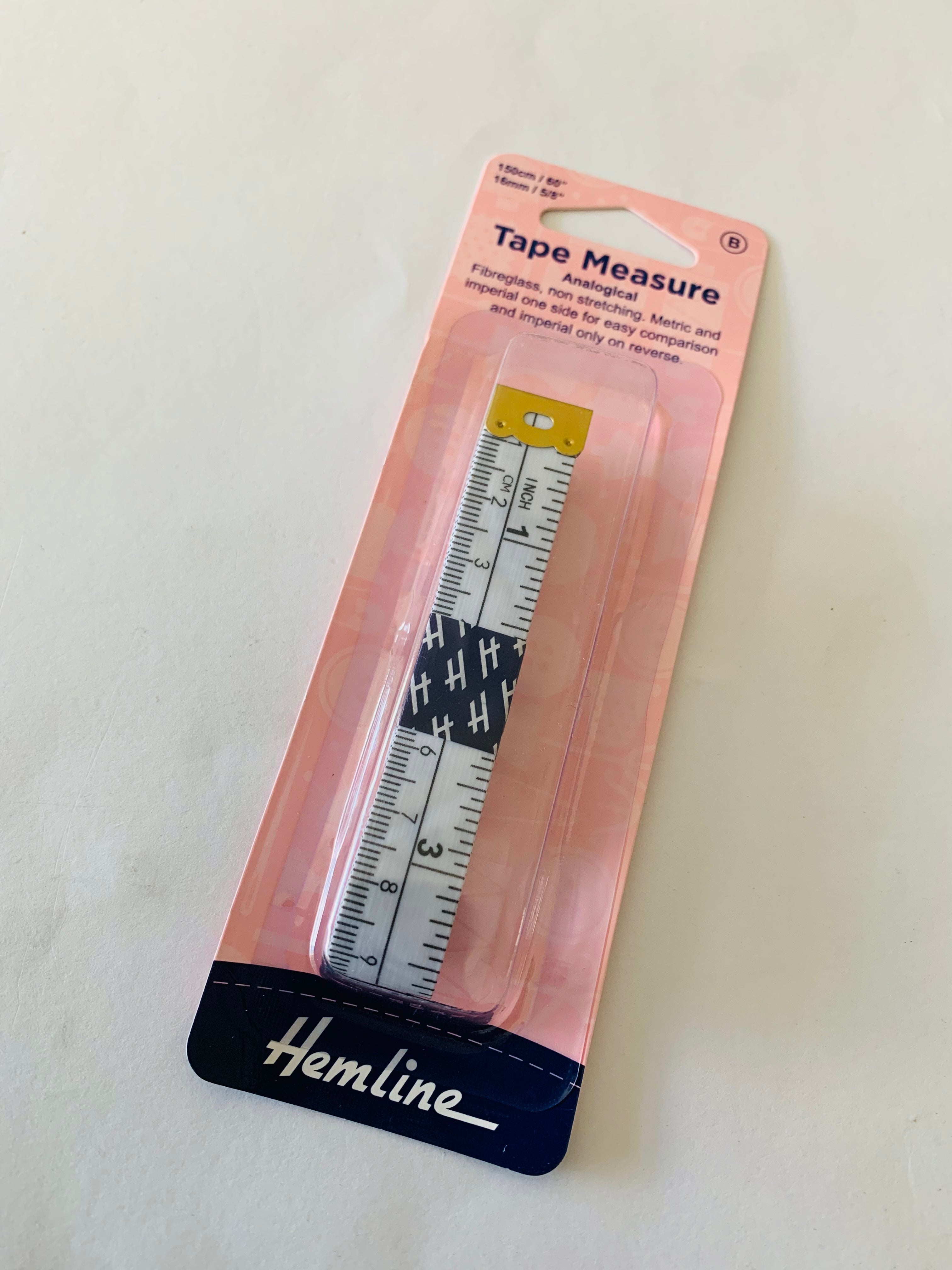 Hemline tape measure: 150cm