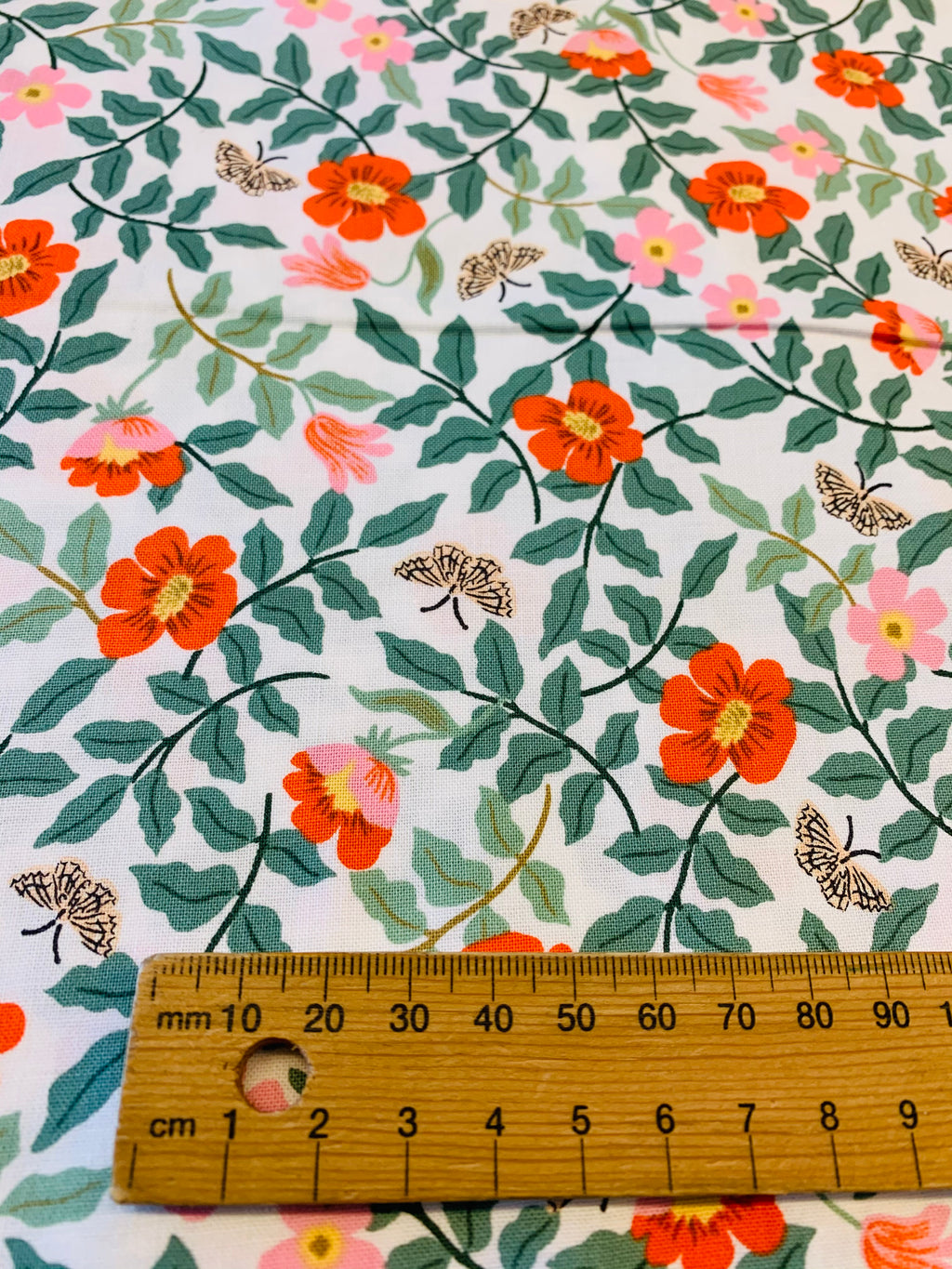 Rifle Paper Co: Strawberry Fields/Primrose cotton in ivory