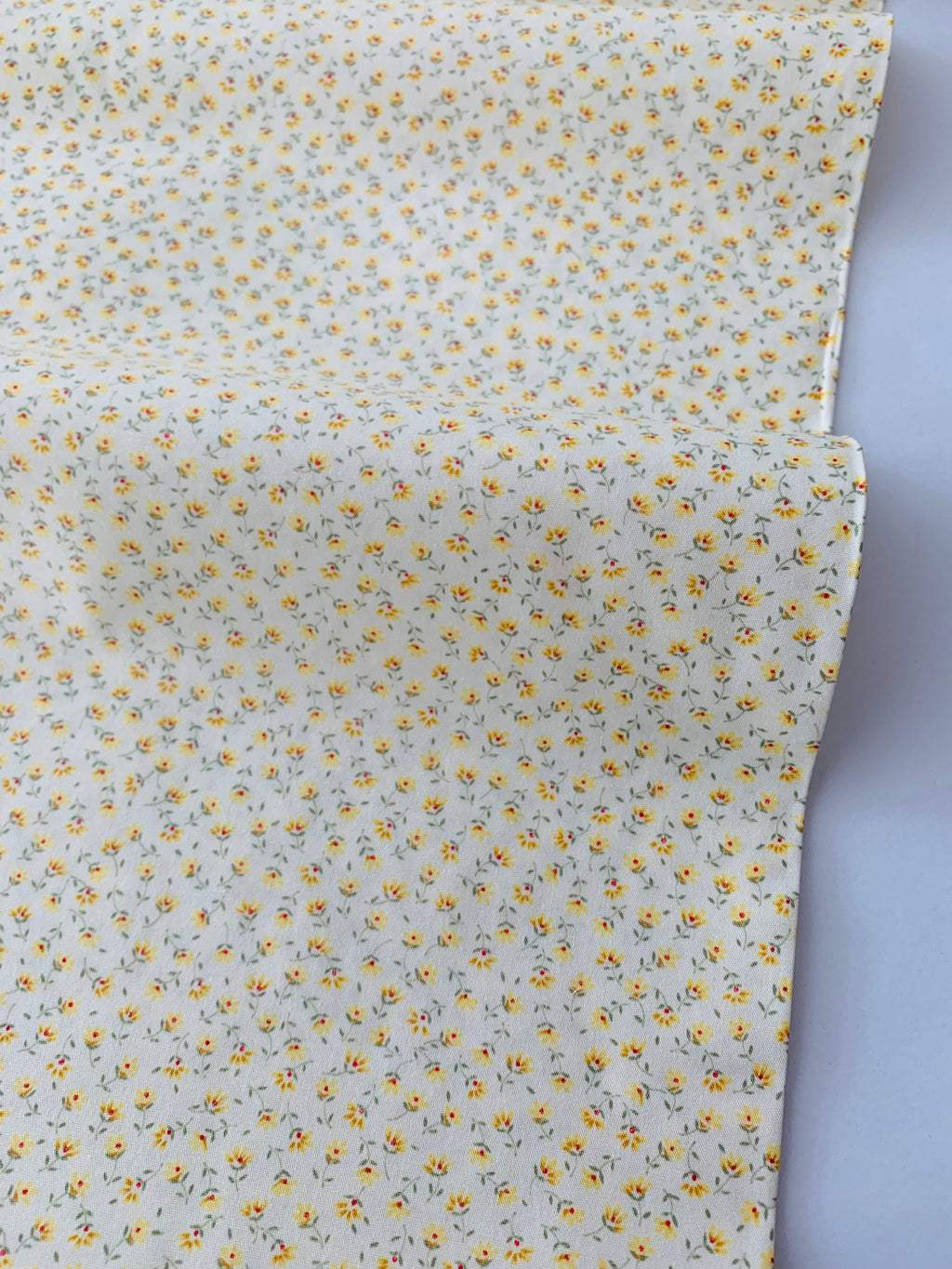 Sevenberry Scattered Floral in Buttercup