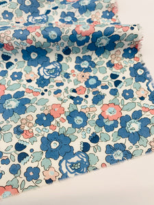 Liberty Fabrics Tana  cotton lawn: Betsy Blue