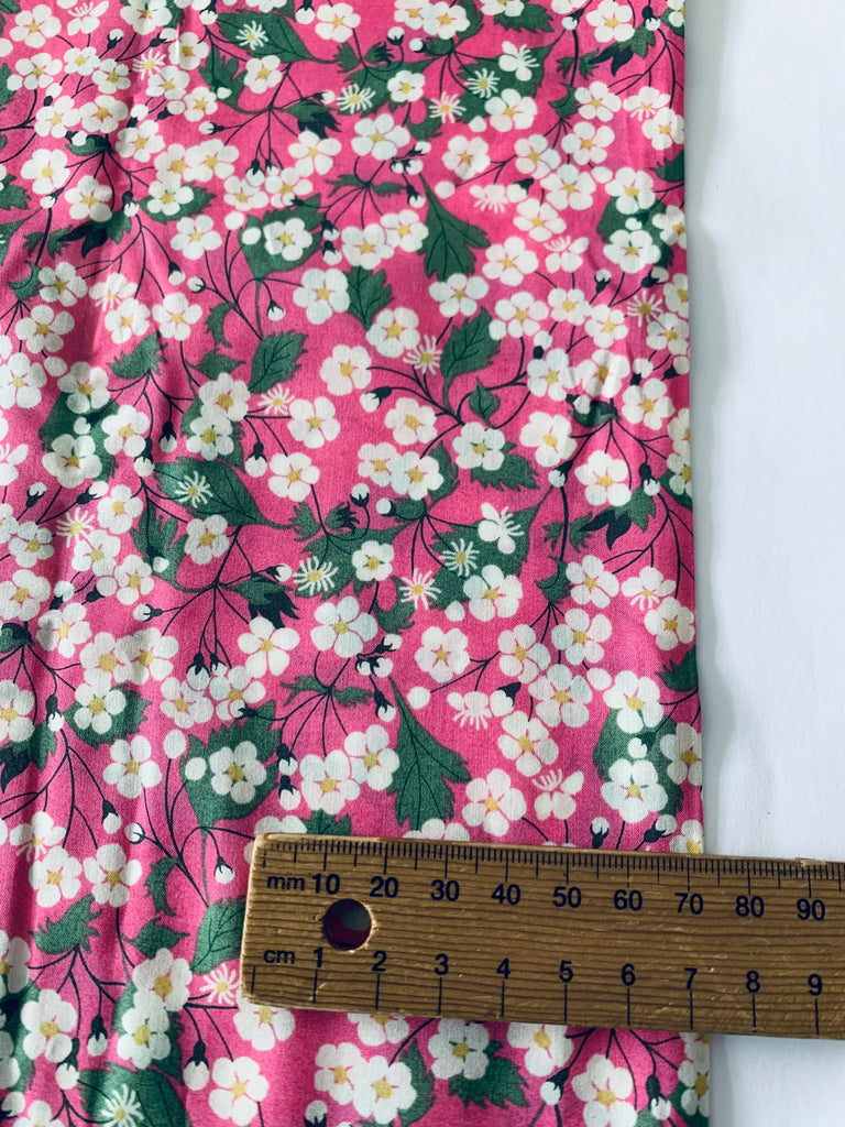 Liberty Fabrics Tana cotton lawn: Mitsi C – The Selvedge Society