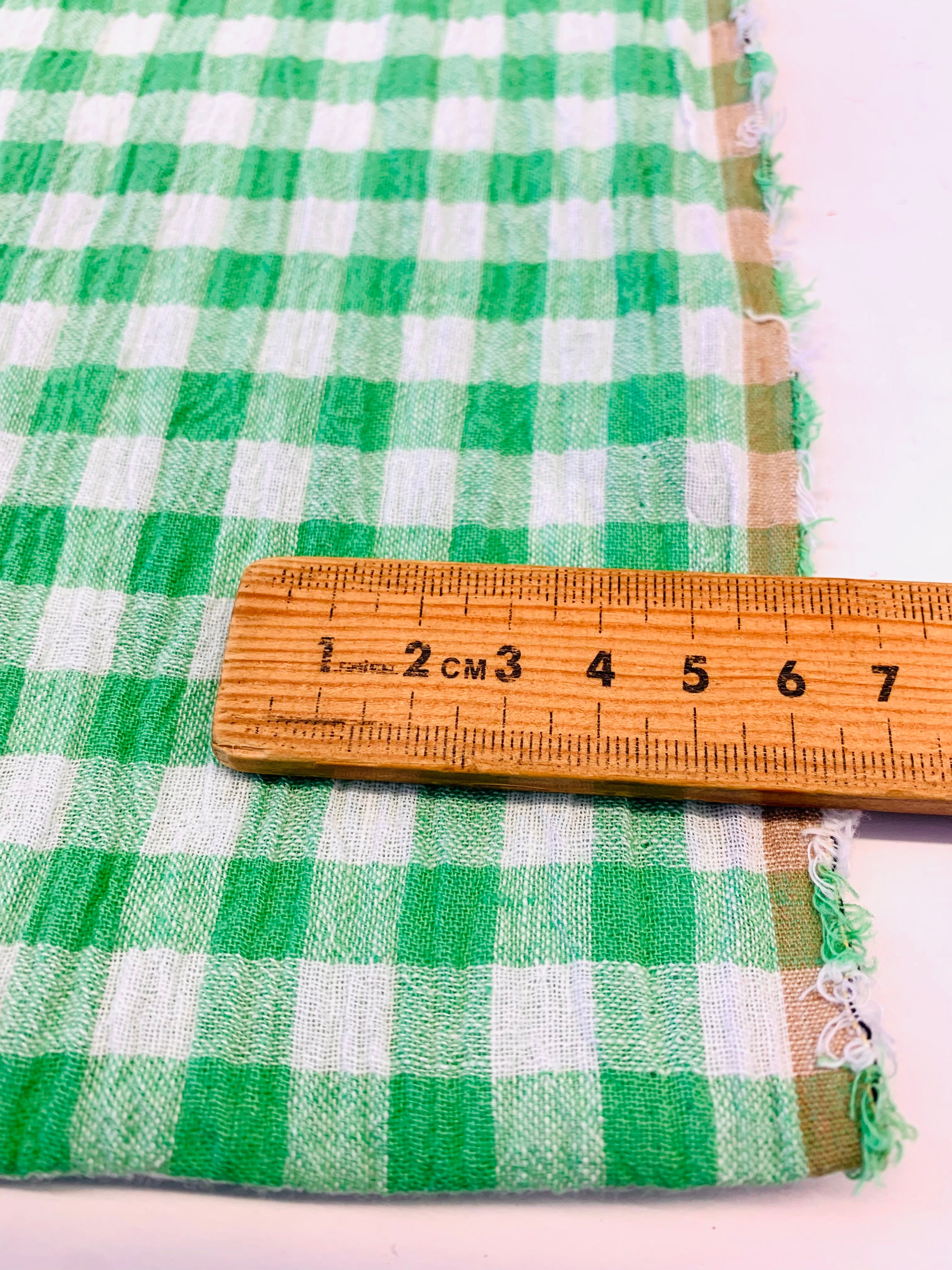 CRINKLE: Cotton/Linen seersucker check in Grass