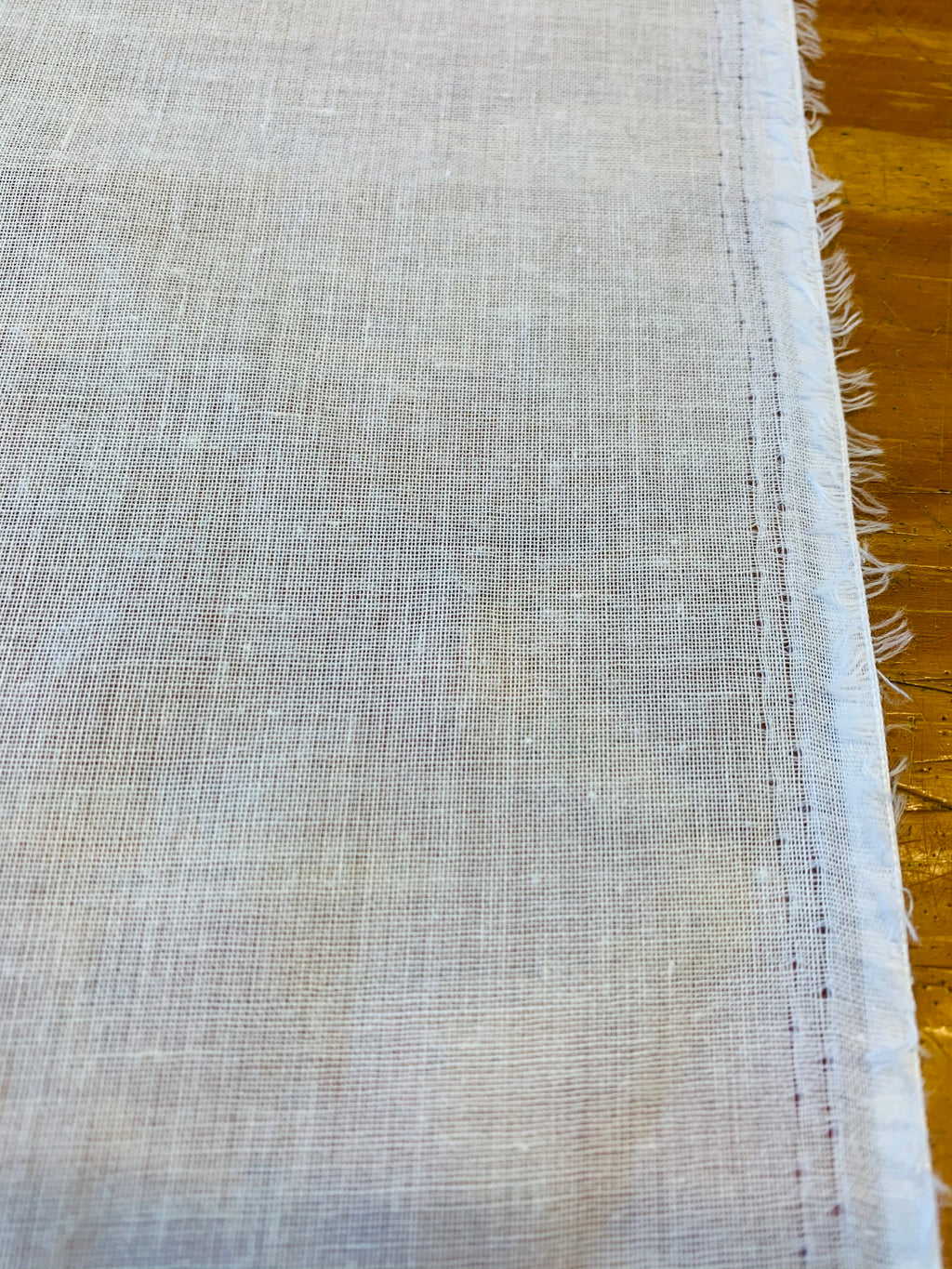 Birch medium fusible interfacing: IRON-ON woven